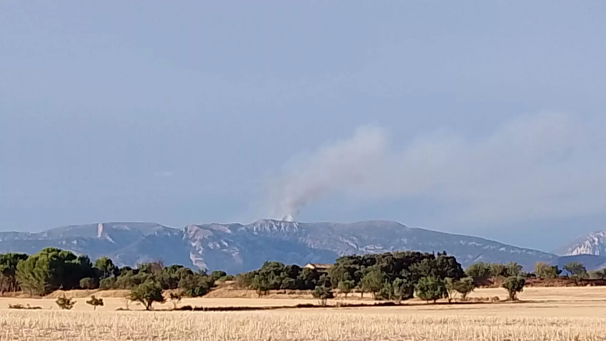 Incendio en Loporzano por un rayo. 
