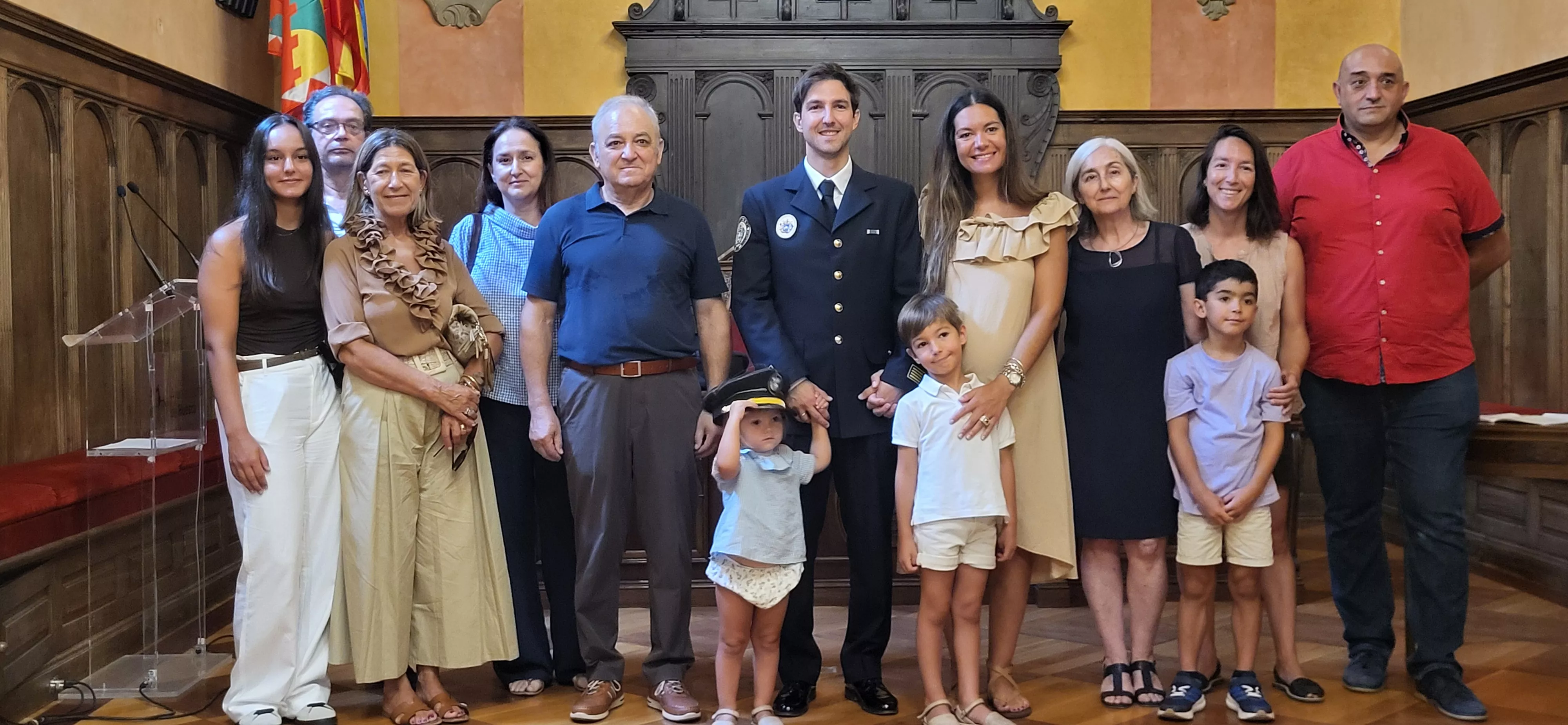 Toma de posesión de Ignacio Farjas como inspector jefe de los Bomberos de Huesca. Foto Mercedes Manterola