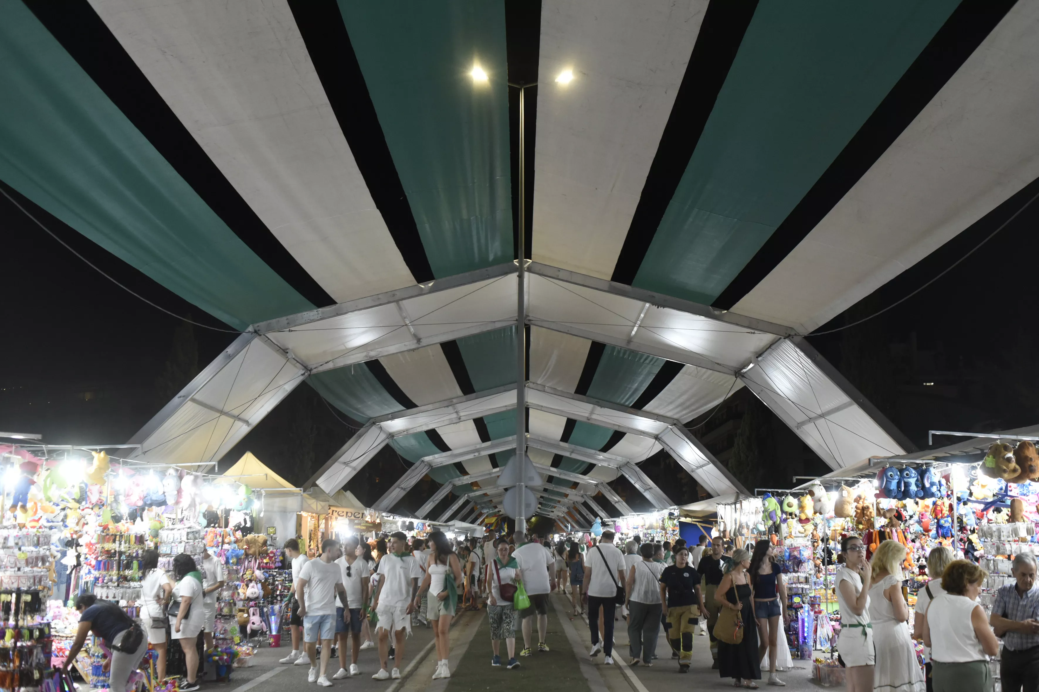 El mercado de San Lorenzo reunirá 76 puestos en la avenida de los Monegros.