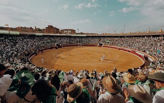Plaza de Toros de Huesca en que se desarrolla la Feria Taurina de la Albahaca