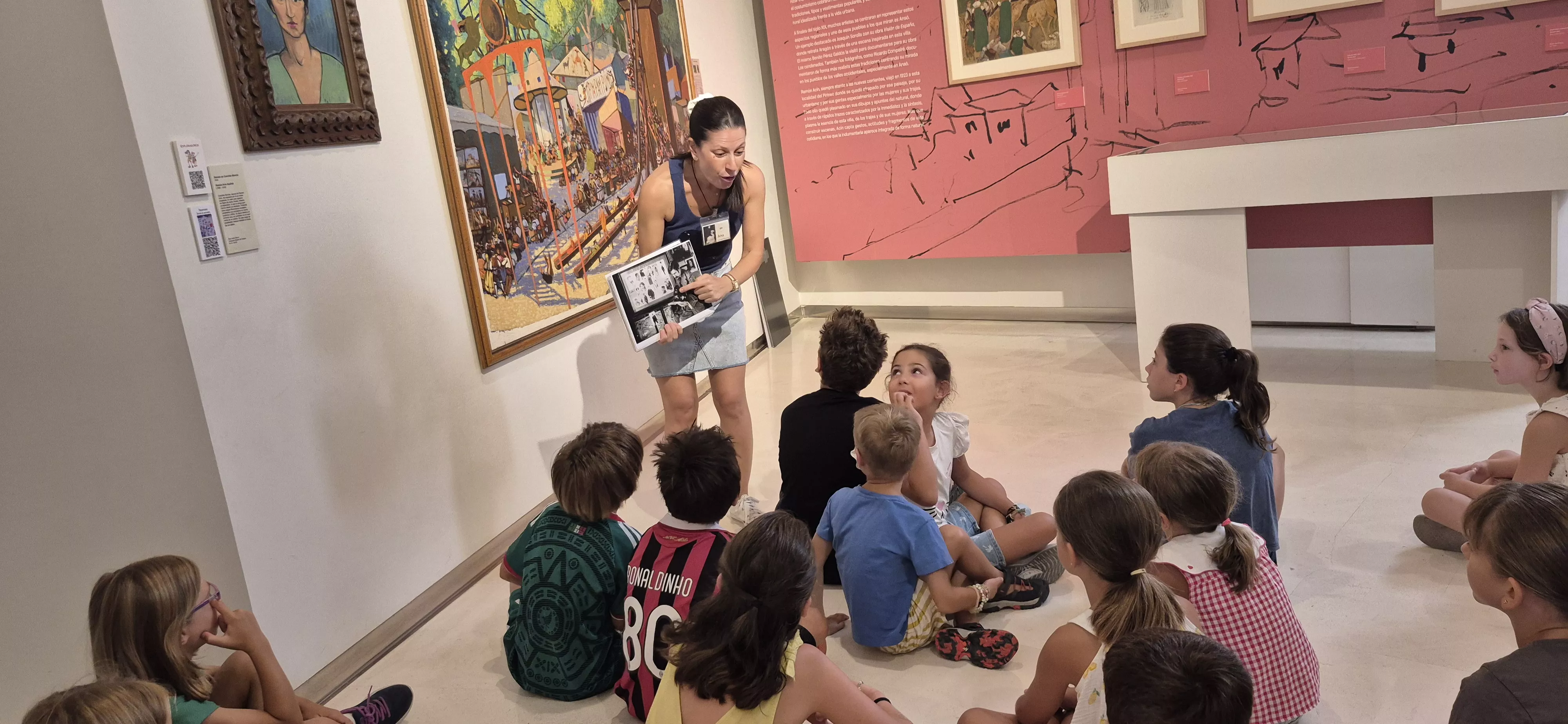 Taller sobre Ramón Acín en el Museo de Huesca. Foto Myriam Martínez
