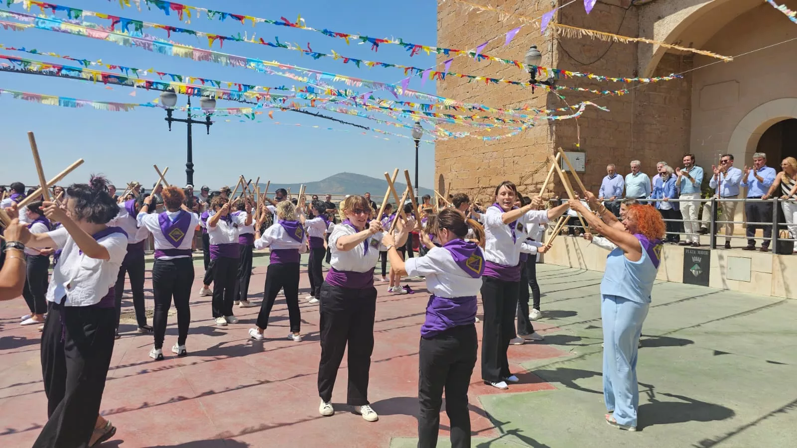 Baile del Totxets en Estopiñán del Castillo