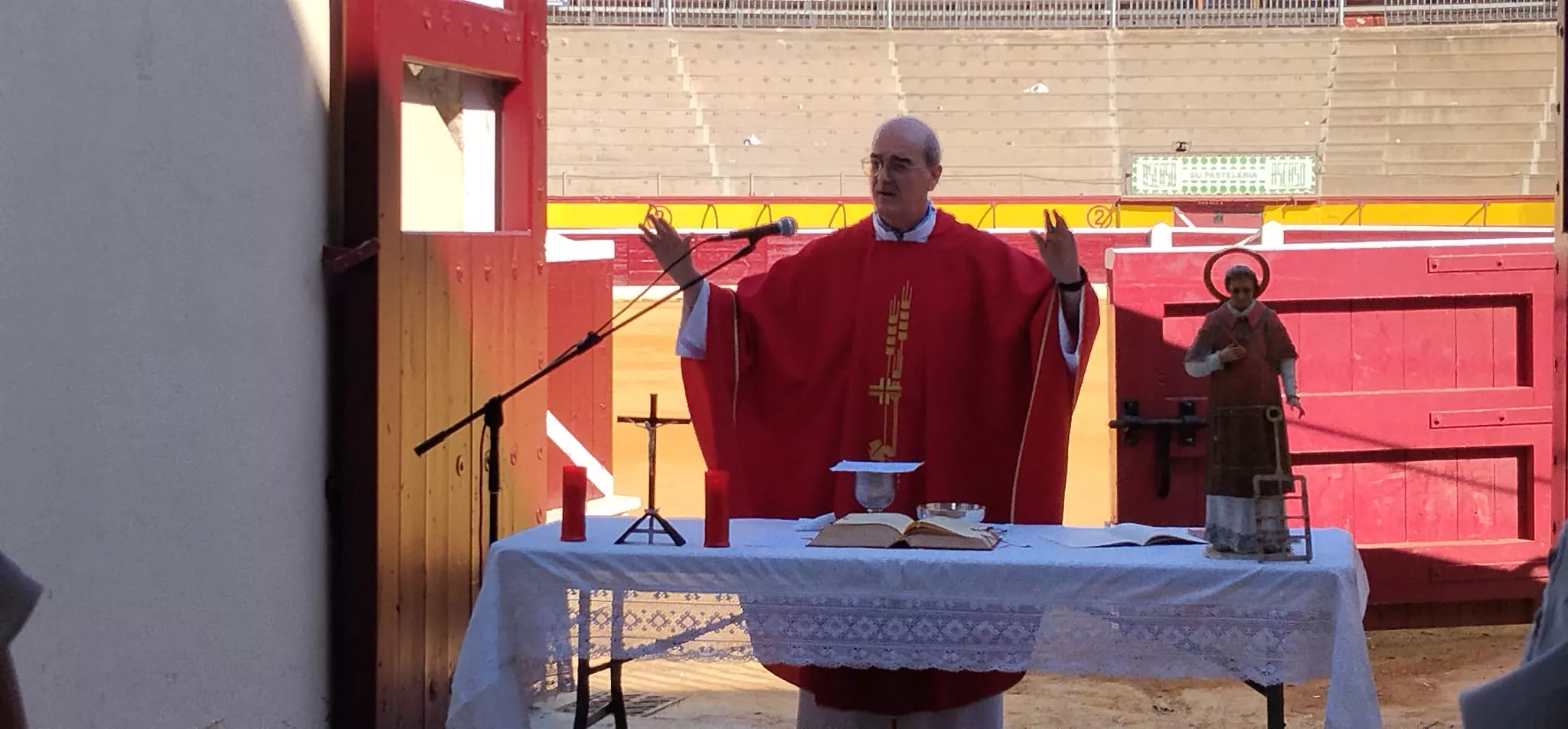  Santa Misa de bendición de la Feria Taurina de la Albahaca de Huesca