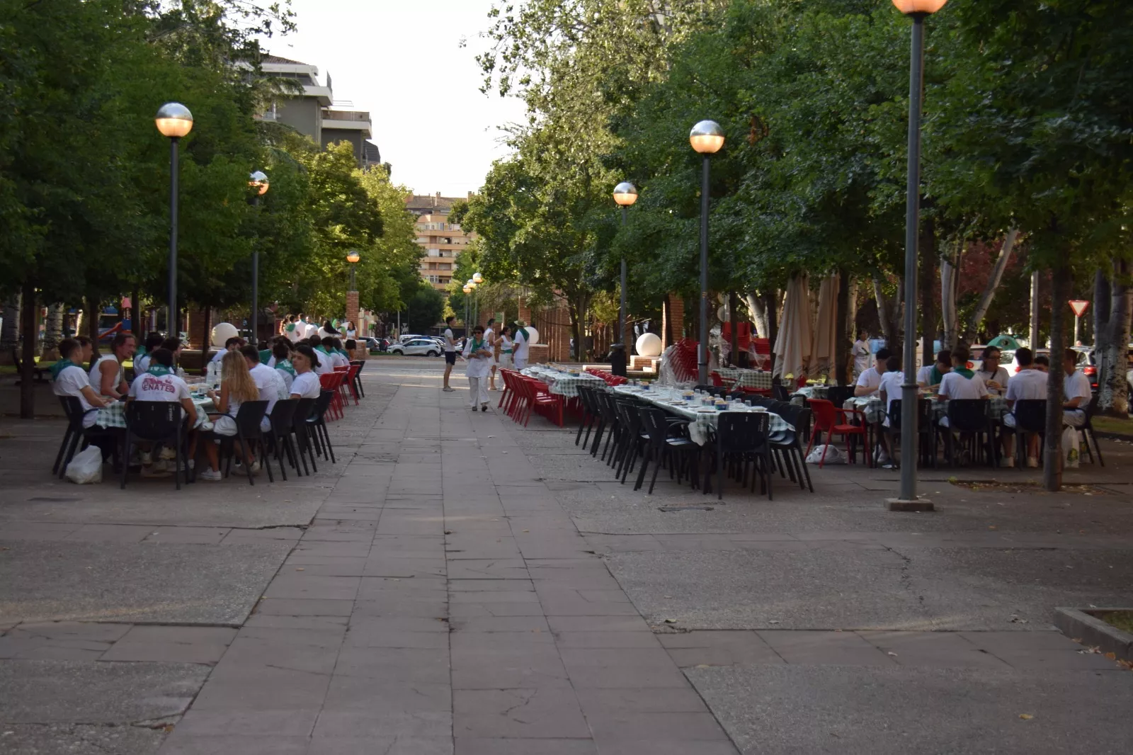 Almuerzo de San Lorenzo. Foto Carlos Lacampa