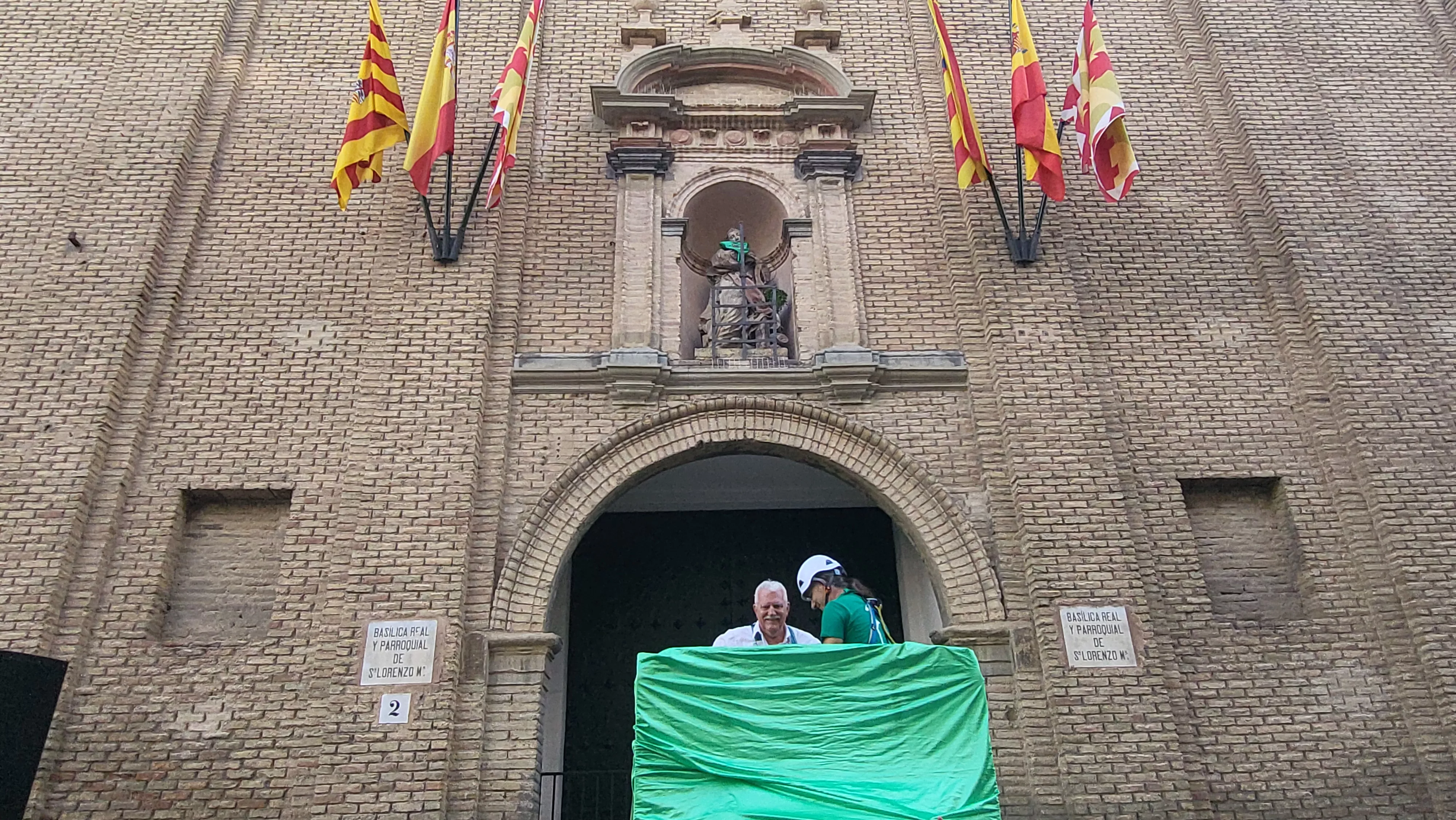 Carlos Jalle devuelve al Saludo al Santo su himno original . Foto Mercedes Manterola