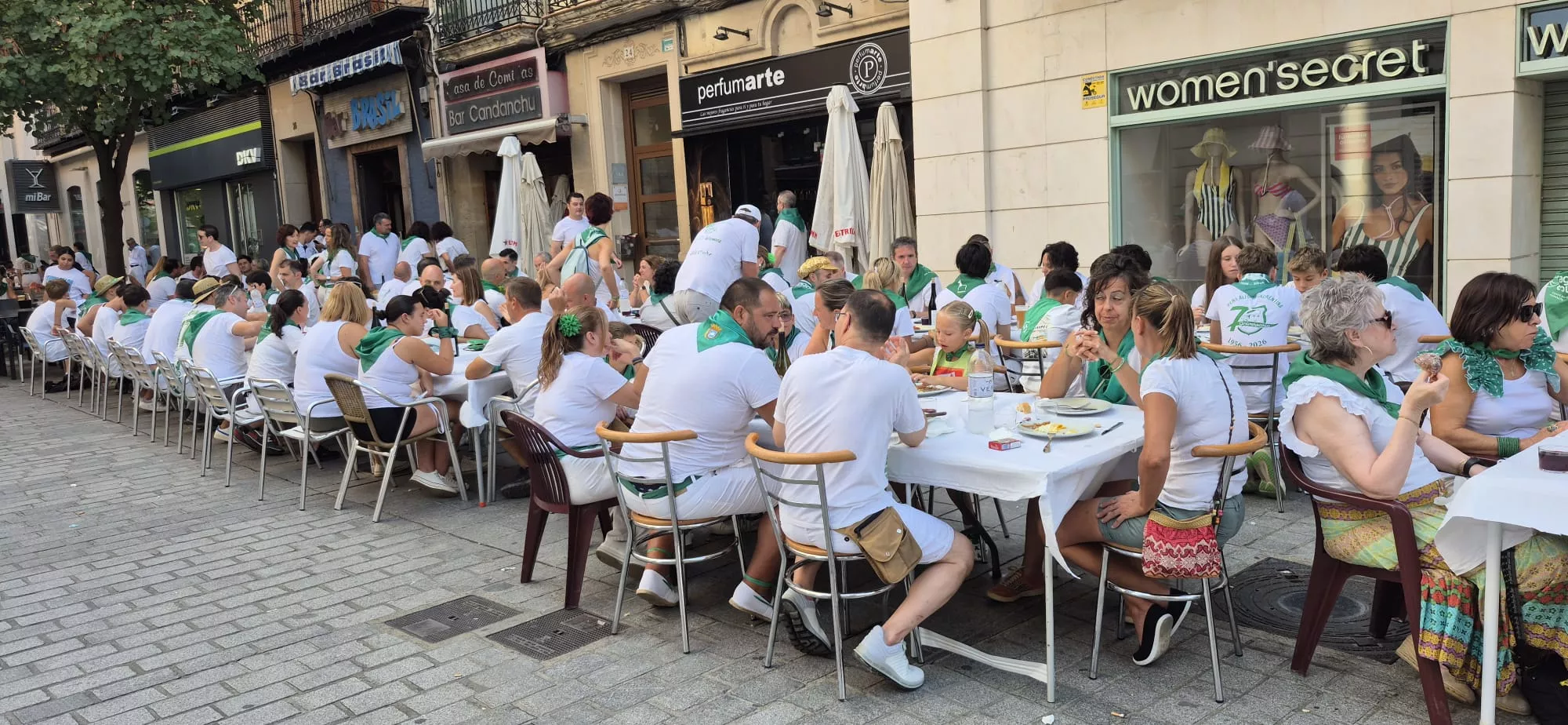 Almuerzo de San Lorenzo. Foto Myriam Martínez