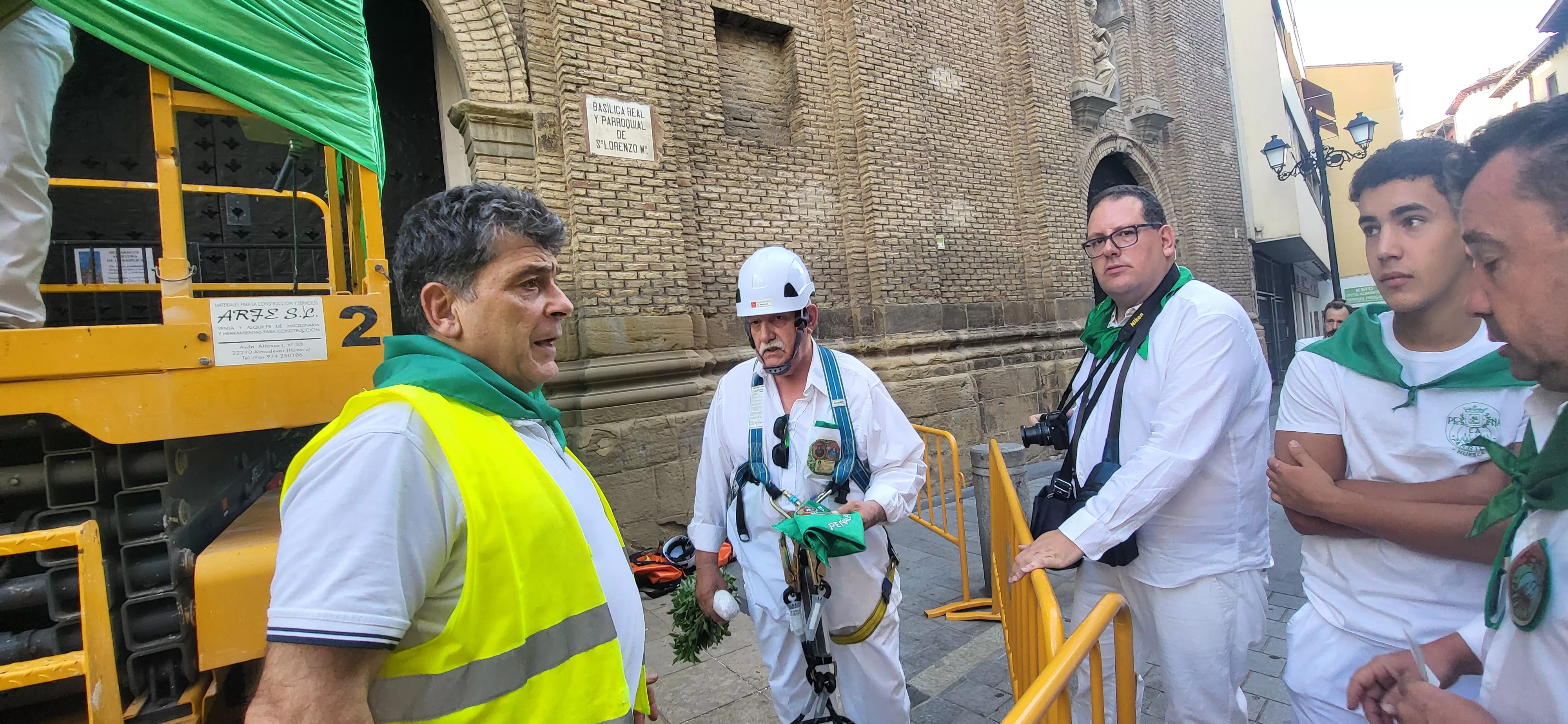 Saludo al Santo protagonizado por Carlos Jalle. Foto Mercedes Manterola