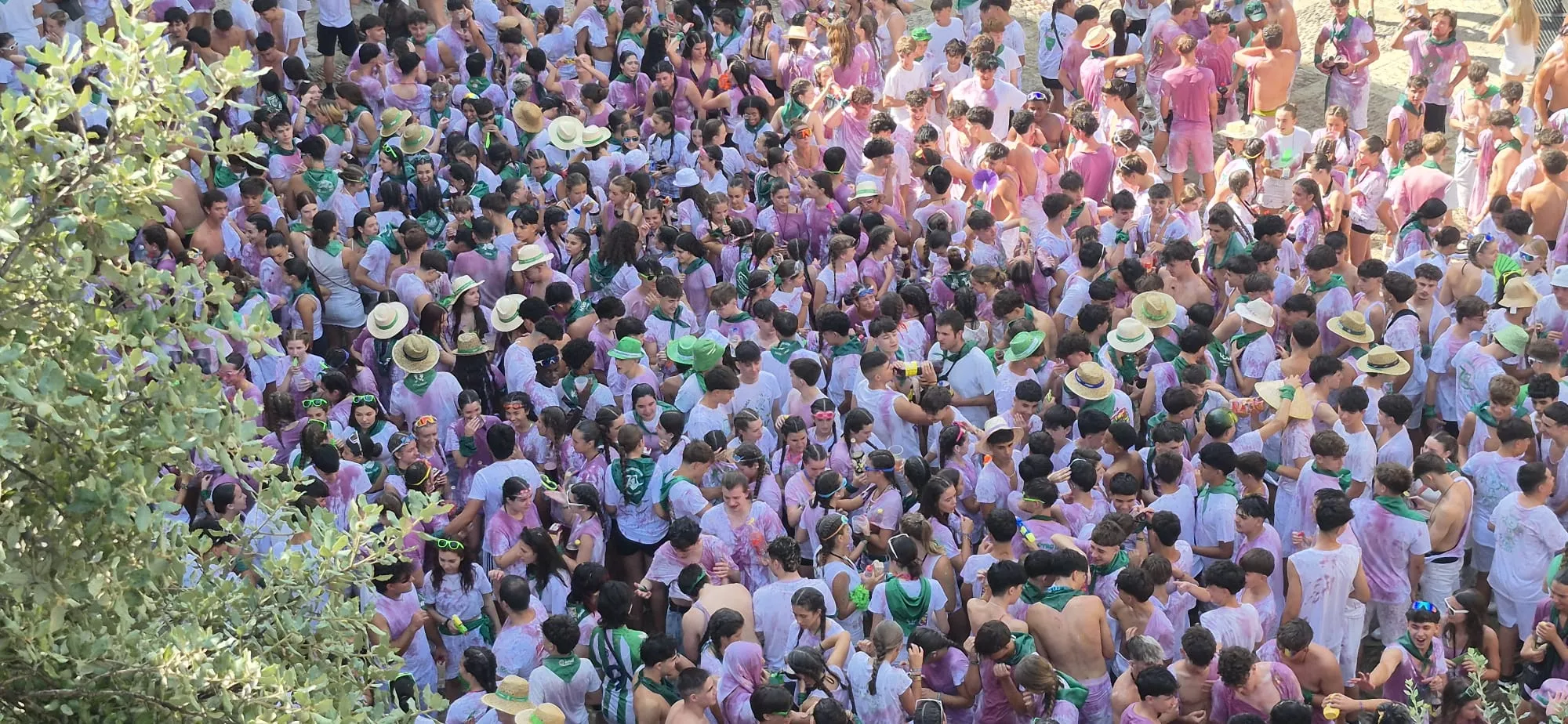 Cohete anunciador de las fiestas de San Lorenzo 2026. Foto Myriam Martínez