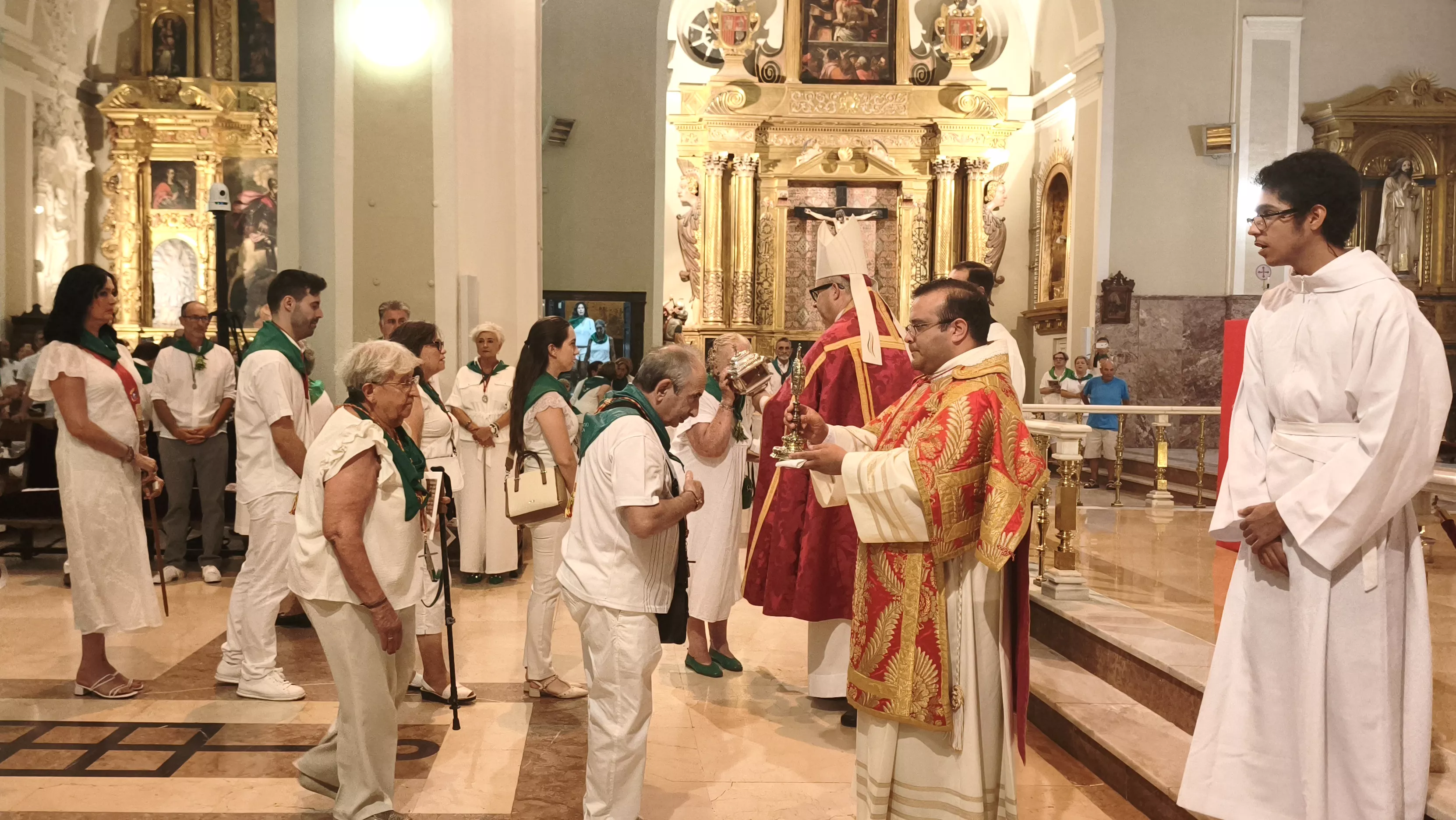 Solemnes Completas en la Real y Parroquial Basílica de San Lorenzo. Foto María José Sampietro 