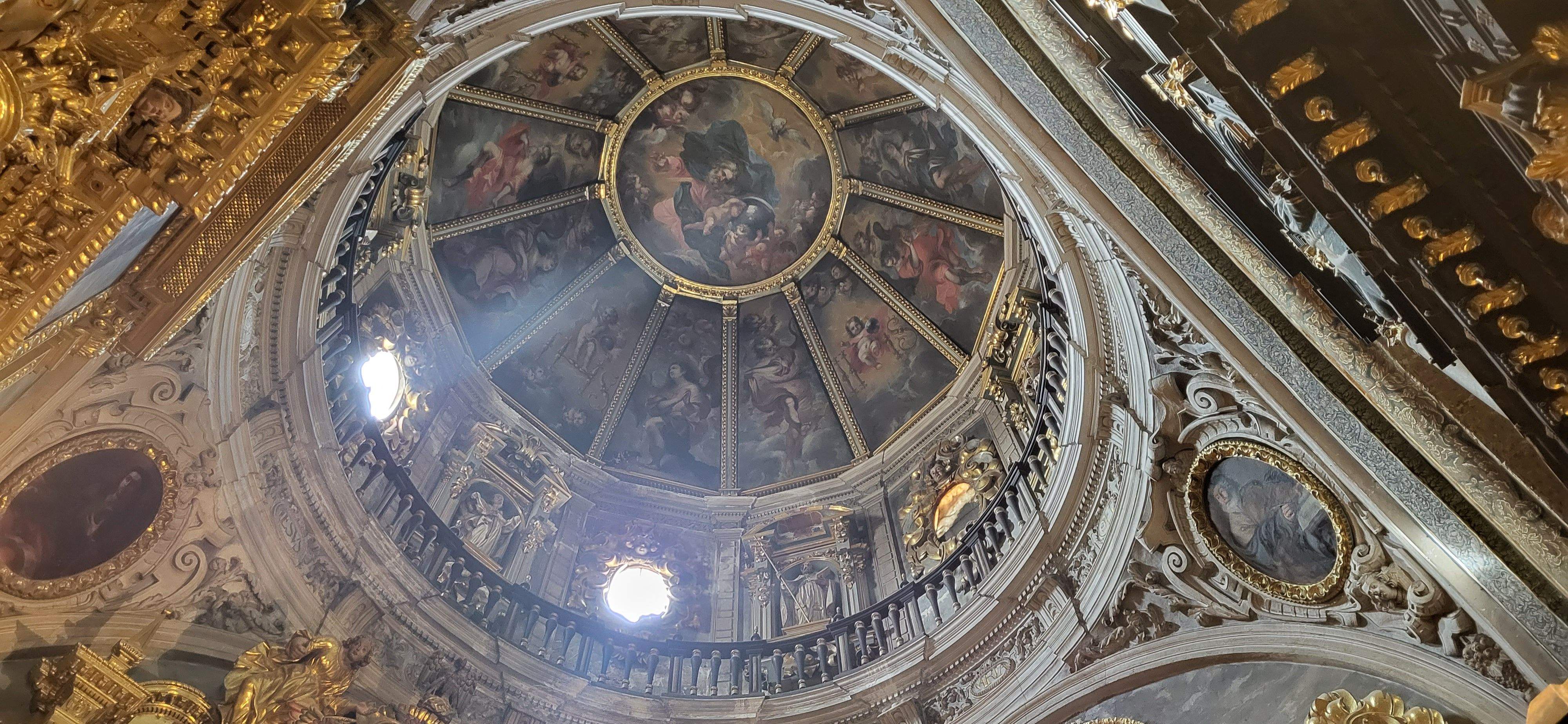 Asoleo en la capital de San Joaquín de la Catedral de Huesca. Foto: Mercedes Manterola
