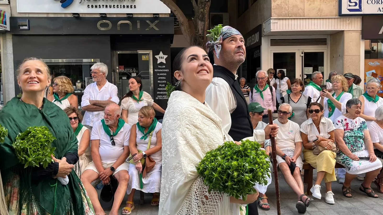 Procesión de San Lorenzo por las calles de Huesca. Foto Mercedes Manterola
