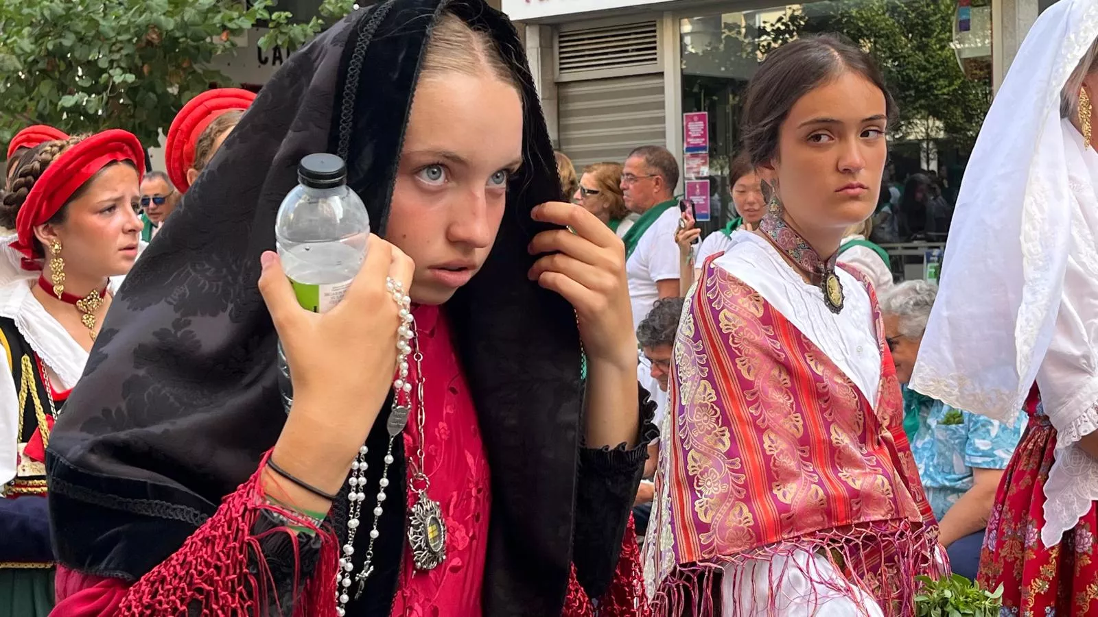 Procesión de San Lorenzo por las calles de Huesca. Foto Mercedes Manterola