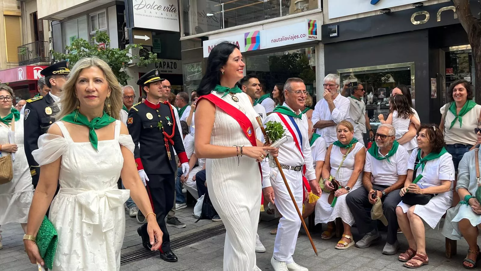 Procesión de San Lorenzo por las calles de Huesca. Foto Mercedes Manterola
