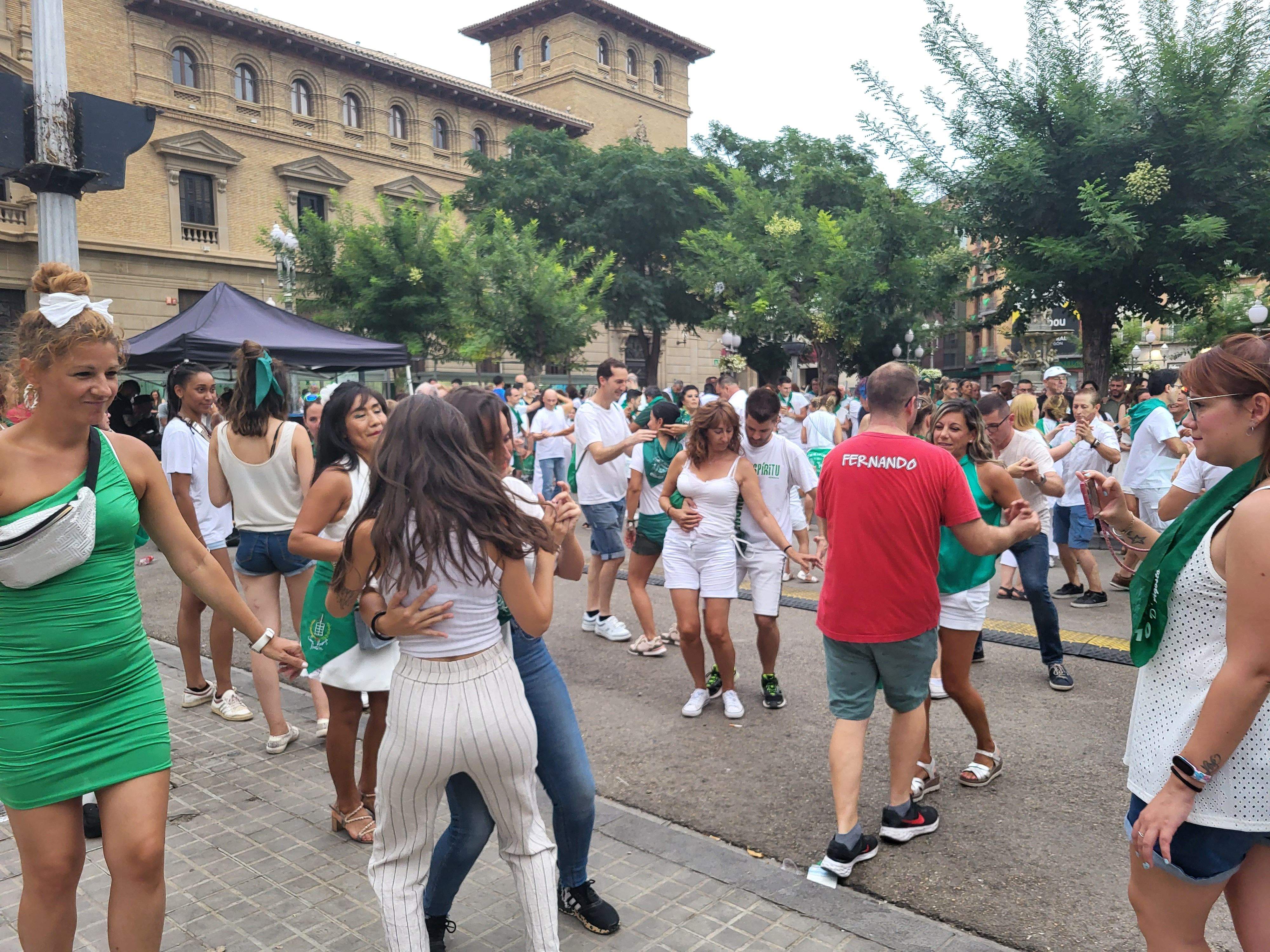 SalSanlorenzo en la plaza de Navarra. Foto Myriam Martínez 