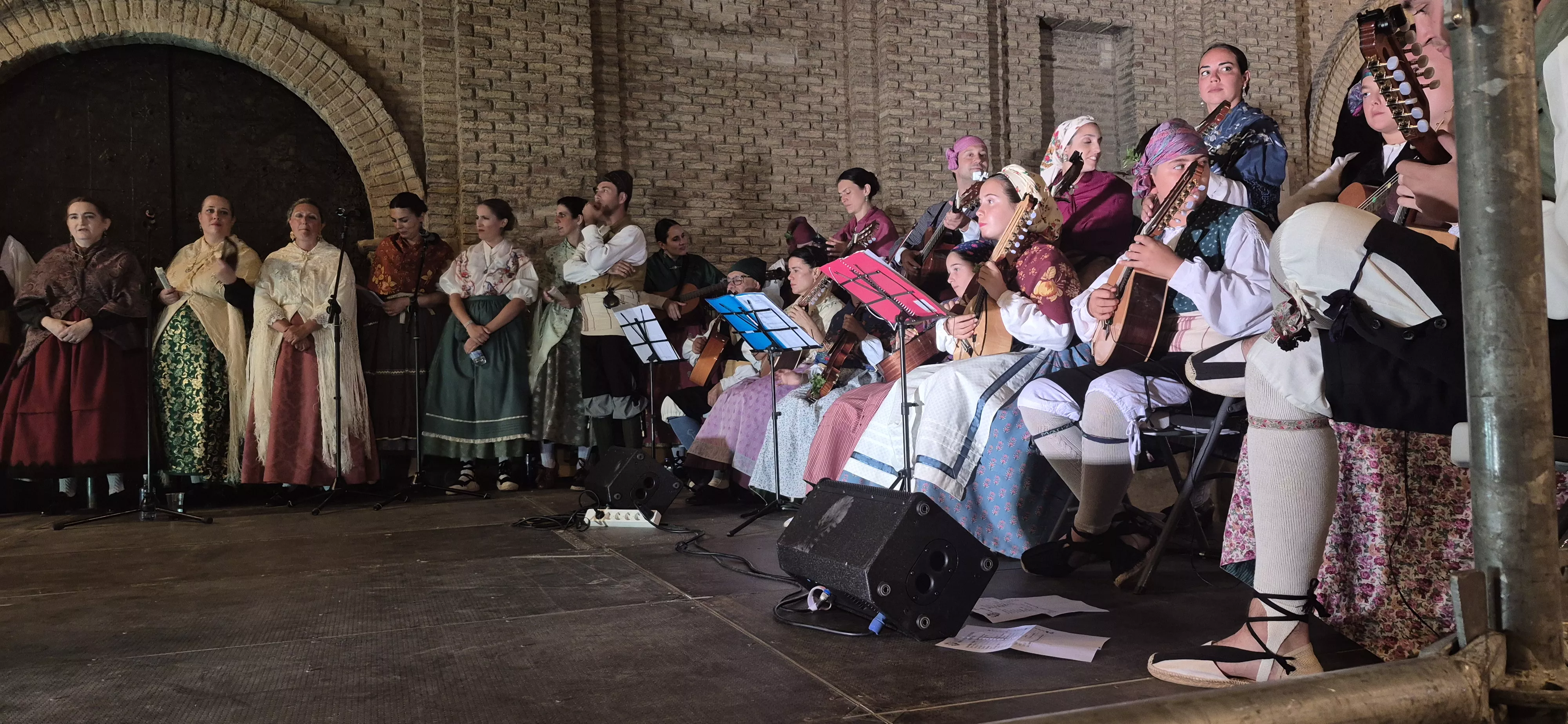 Ronda al Santo 2026. Agrupación Folklórica Santa Cecilia. Foto Myriam Martínez