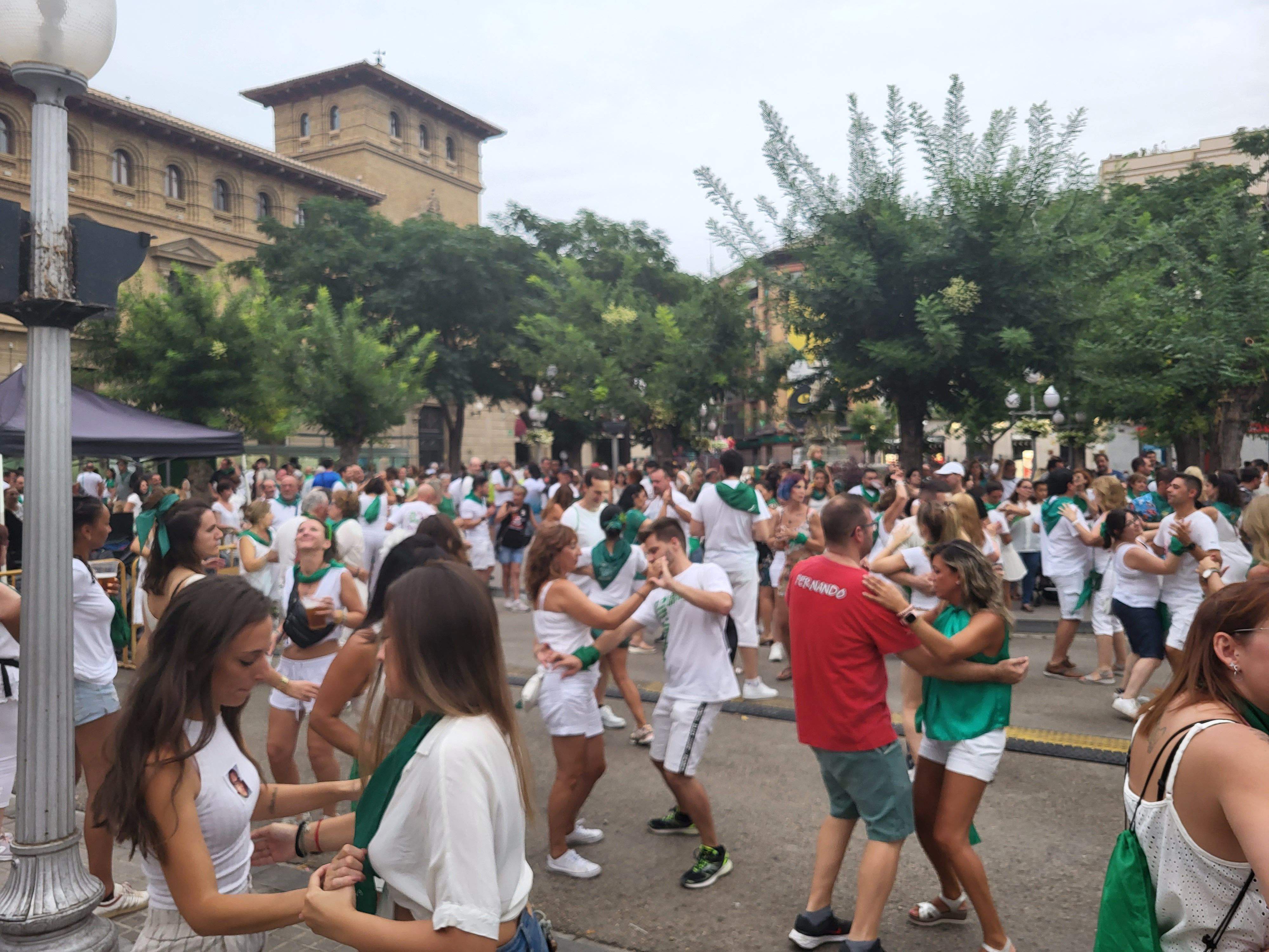 SalSanlorenzo en la plaza de Navarra. Foto Myriam Martínez 