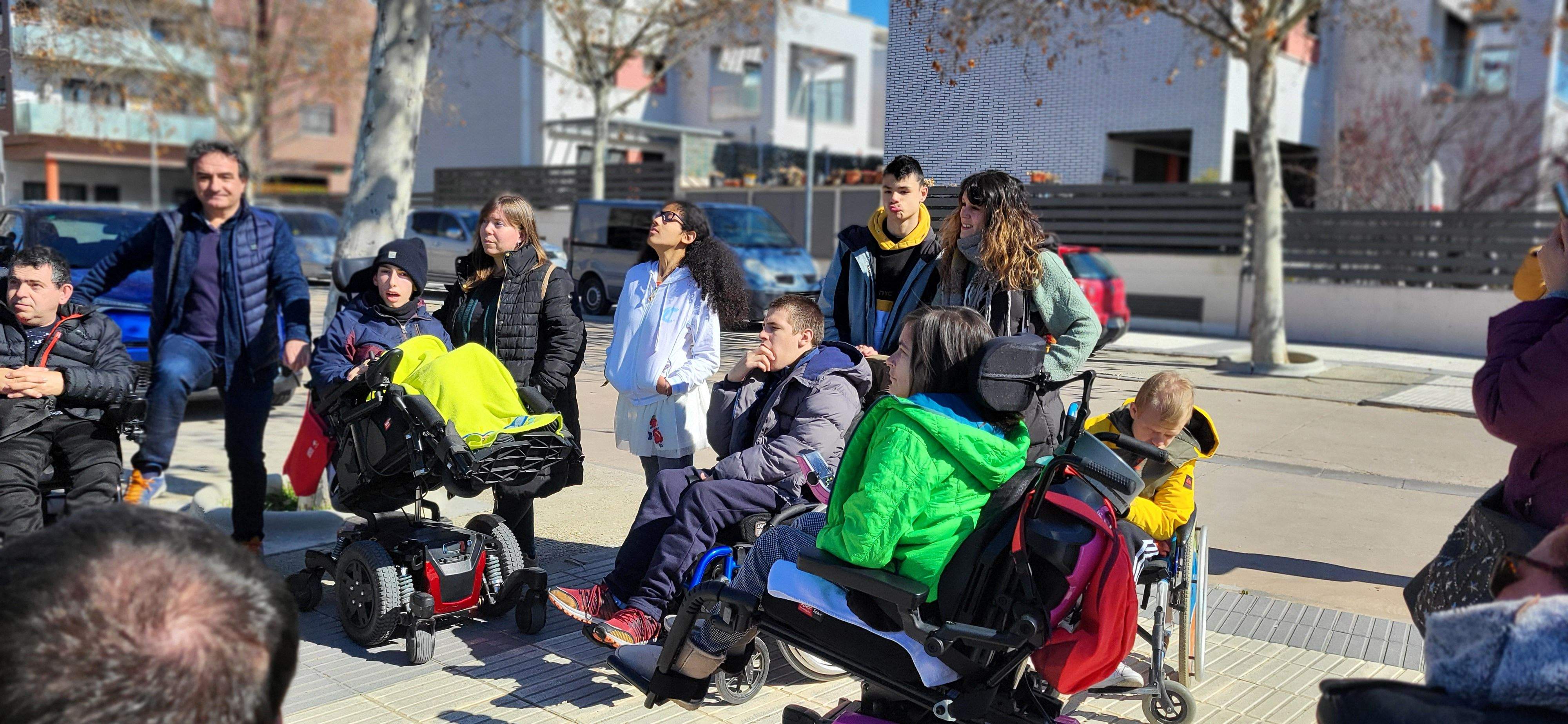 Imagen tomada junto al terreno donde Aspace Huesca va a construir su nueva residencia. Foto Myriam Martínez 