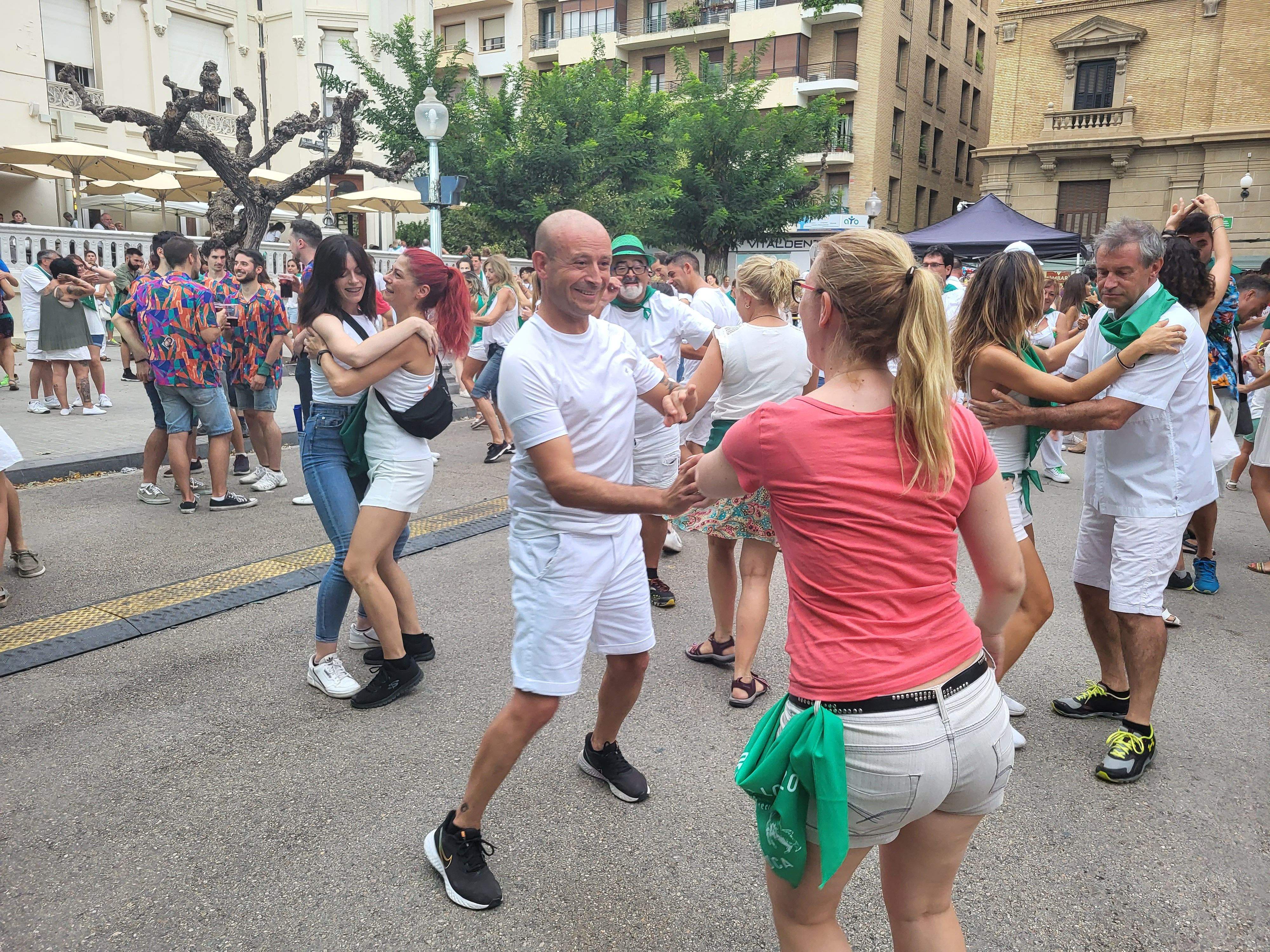 SalSanlorenzo en la plaza de Navarra. Foto Myriam Martínez 