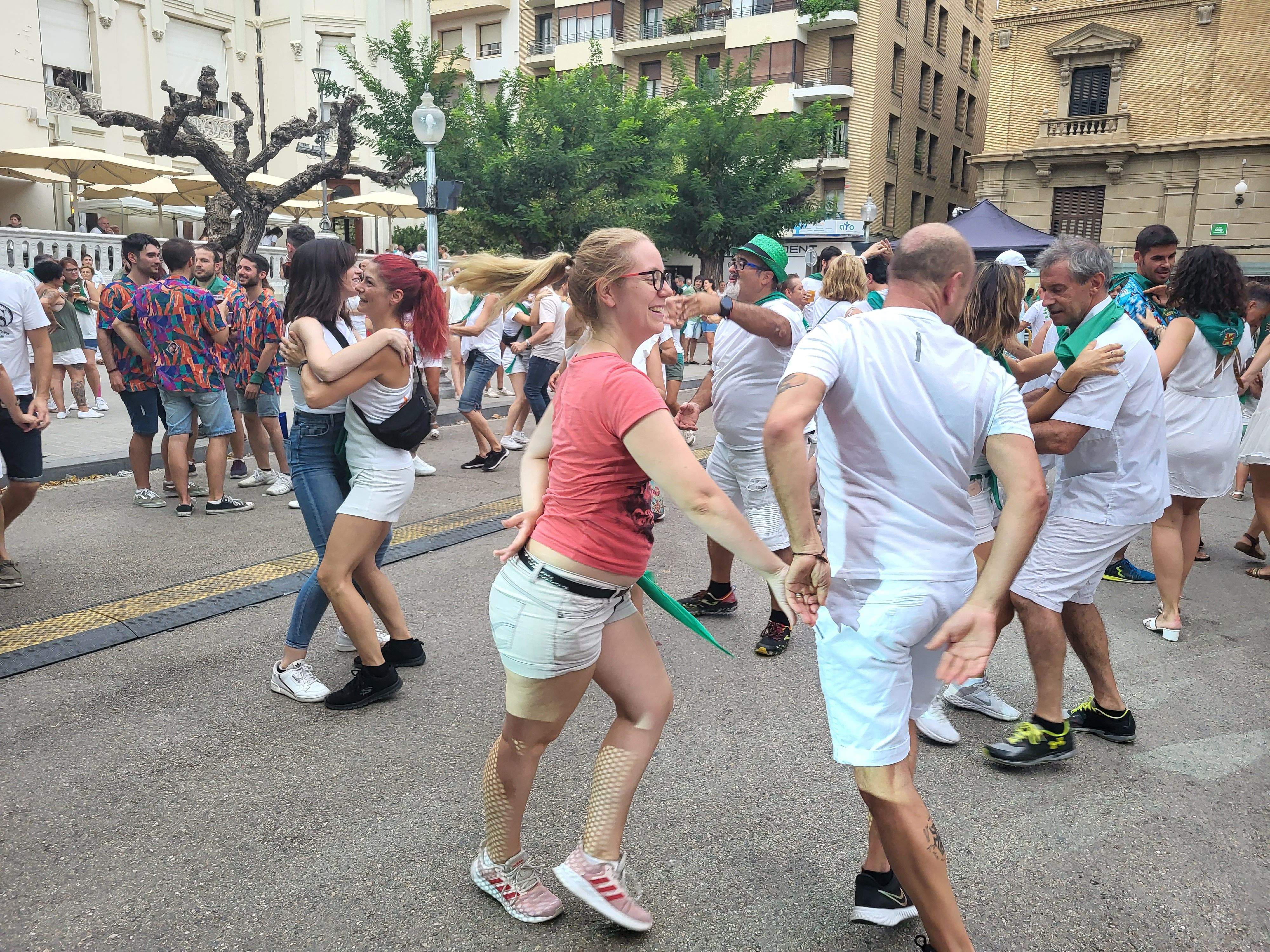 SalSanlorenzo en la plaza de Navarra. Foto Myriam Martínez 
