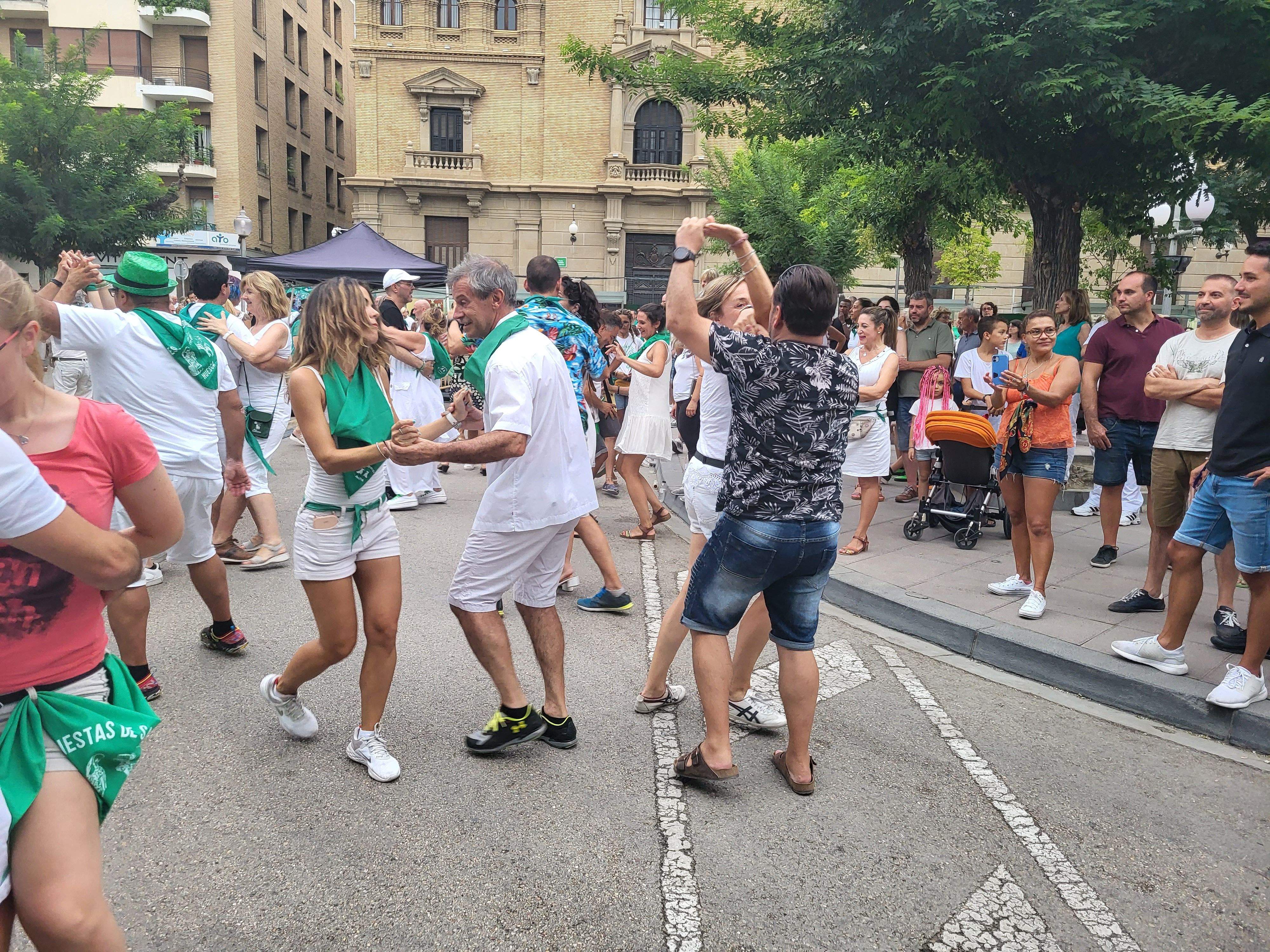 SalSanlorenzo en la plaza de Navarra. Foto Myriam Martínez 