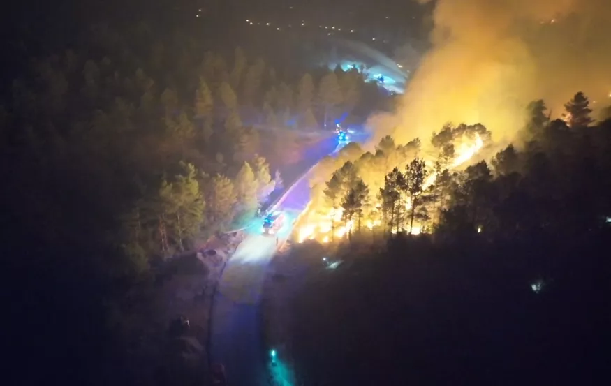Incendio en las Peñas de Riglos. Foto Guardia Civil