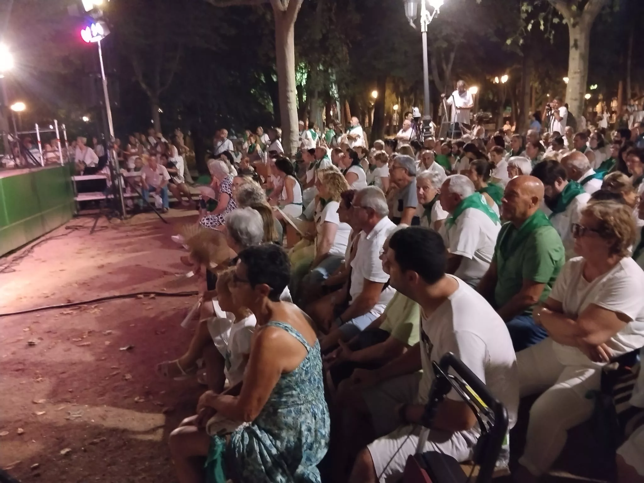 Elenco Aragonés en el Parque Miguel Servet por San Lorenzo