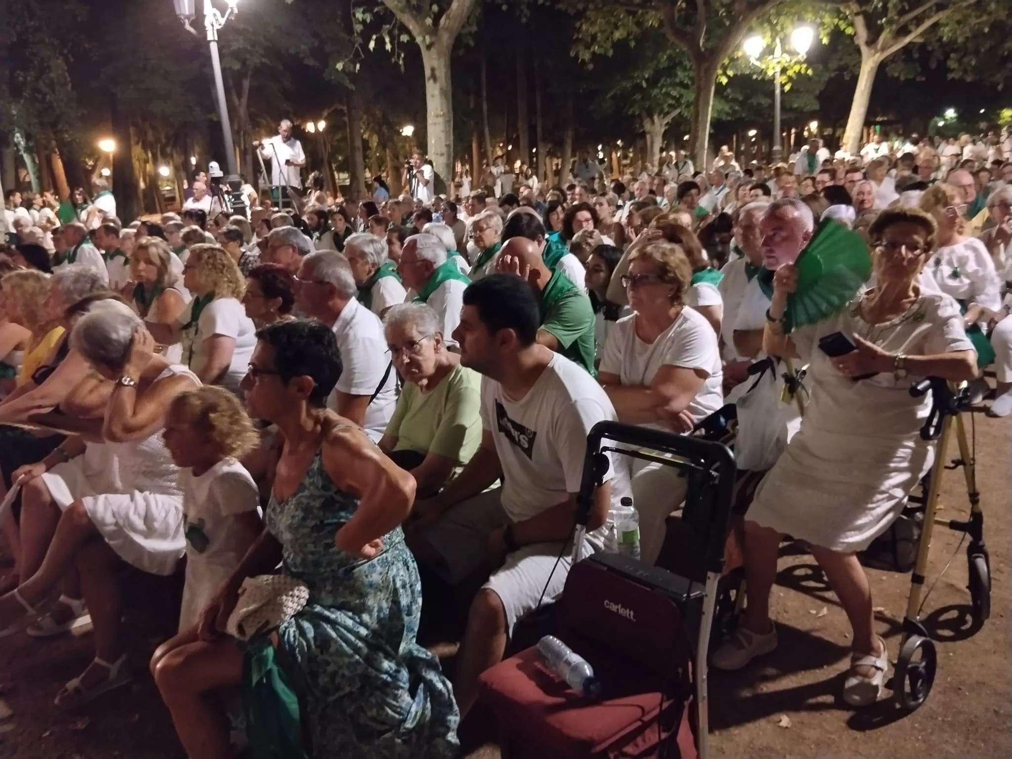 Elenco Aragonés en el Parque Miguel Servet por San Lorenzo