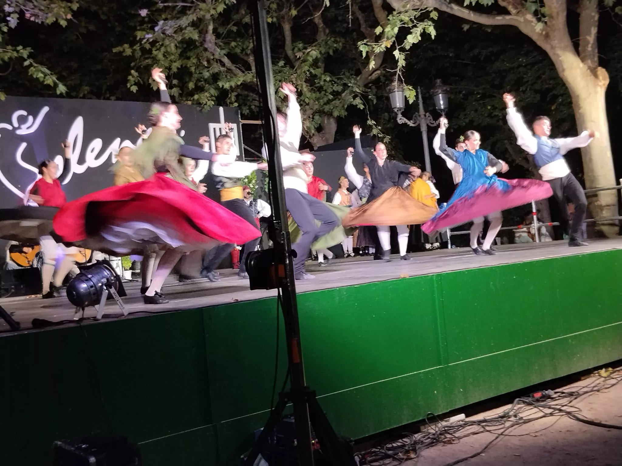 Elenco Aragonés en el Parque Miguel Servet por San Lorenzo
