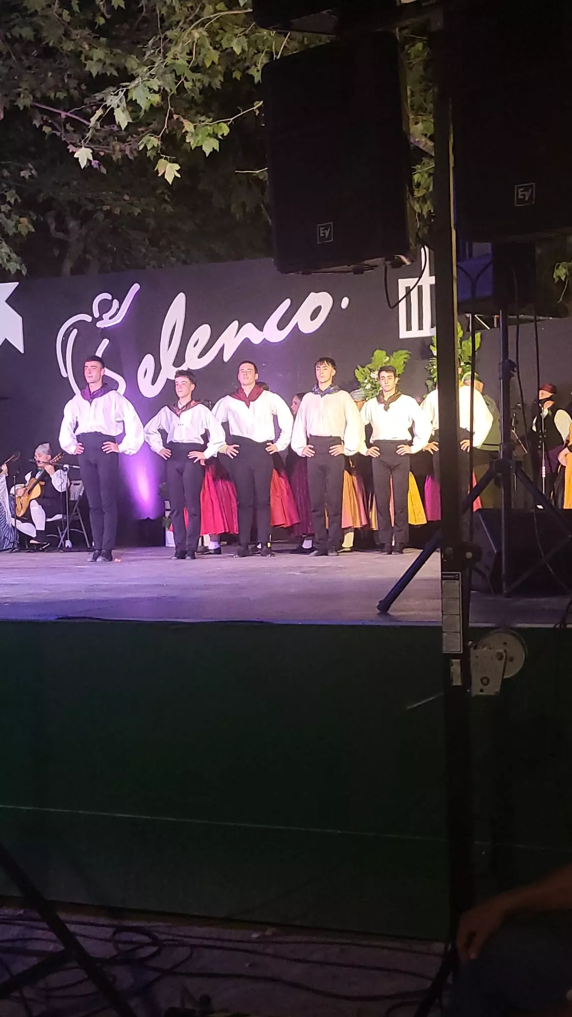 Elenco Aragonés en el Parque Miguel Servet por San Lorenzo