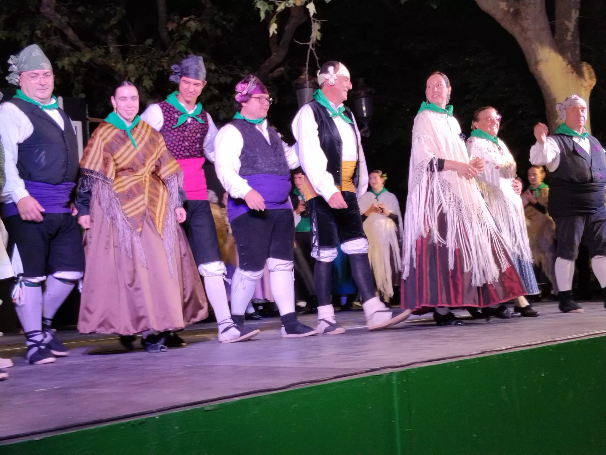 Elenco Aragonés en el Parque Miguel Servet por San Lorenzo