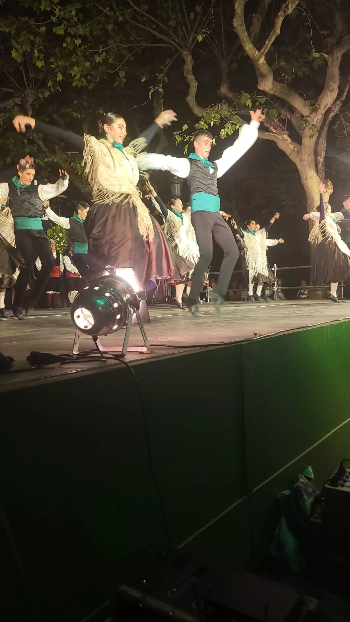 Elenco Aragonés en el Parque Miguel Servet por San Lorenzo