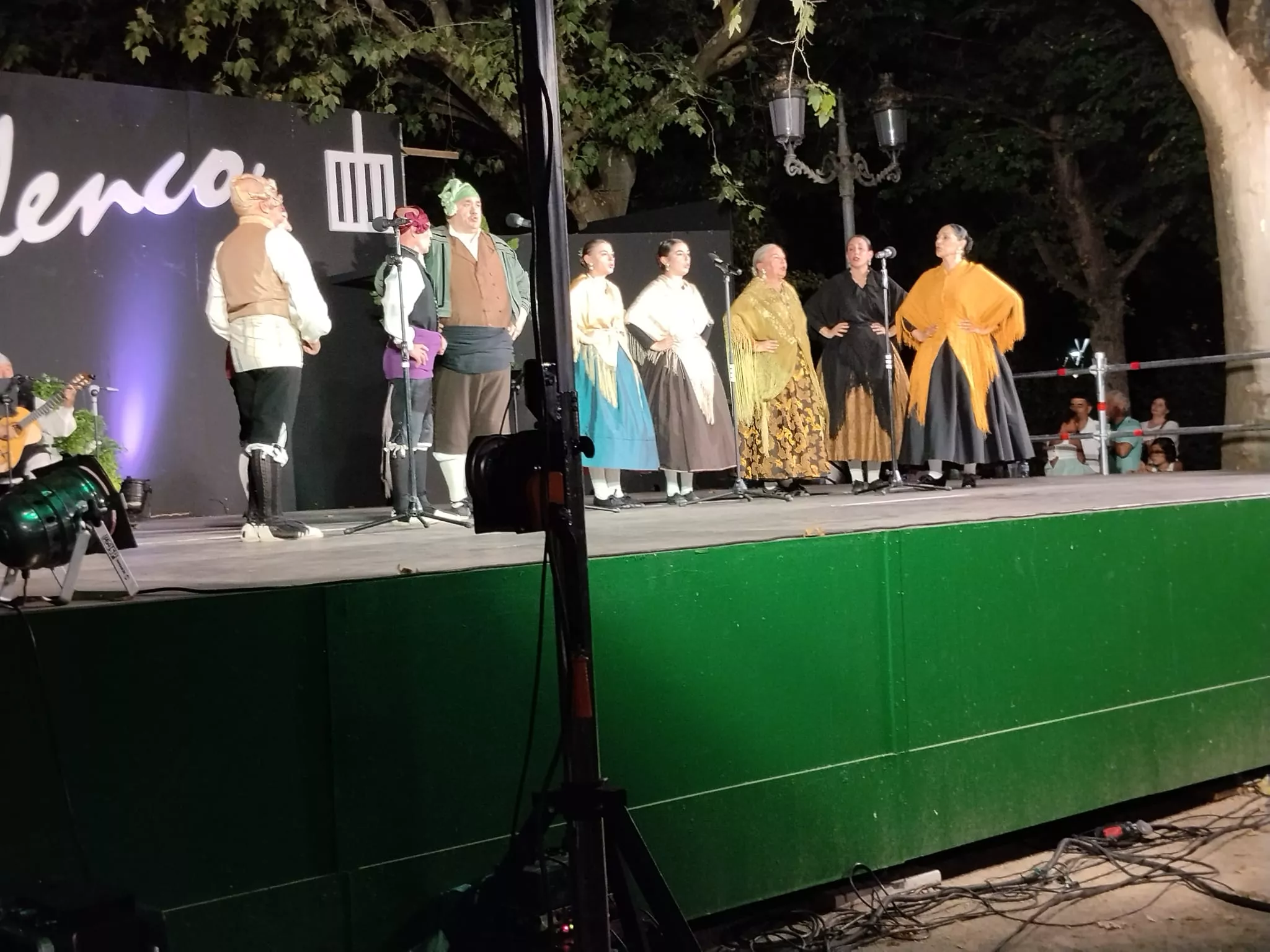 Elenco Aragonés en el Parque Miguel Servet por San Lorenzo