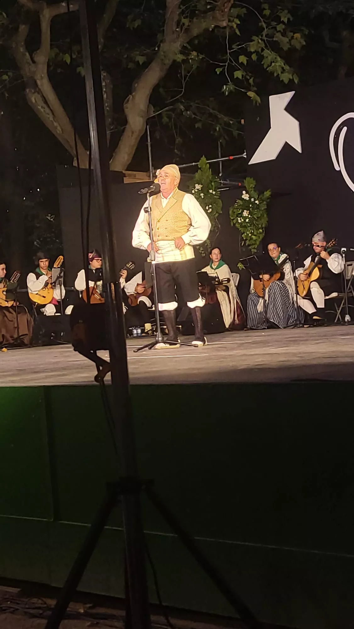 Elenco Aragonés en el Parque Miguel Servet por San Lorenzo