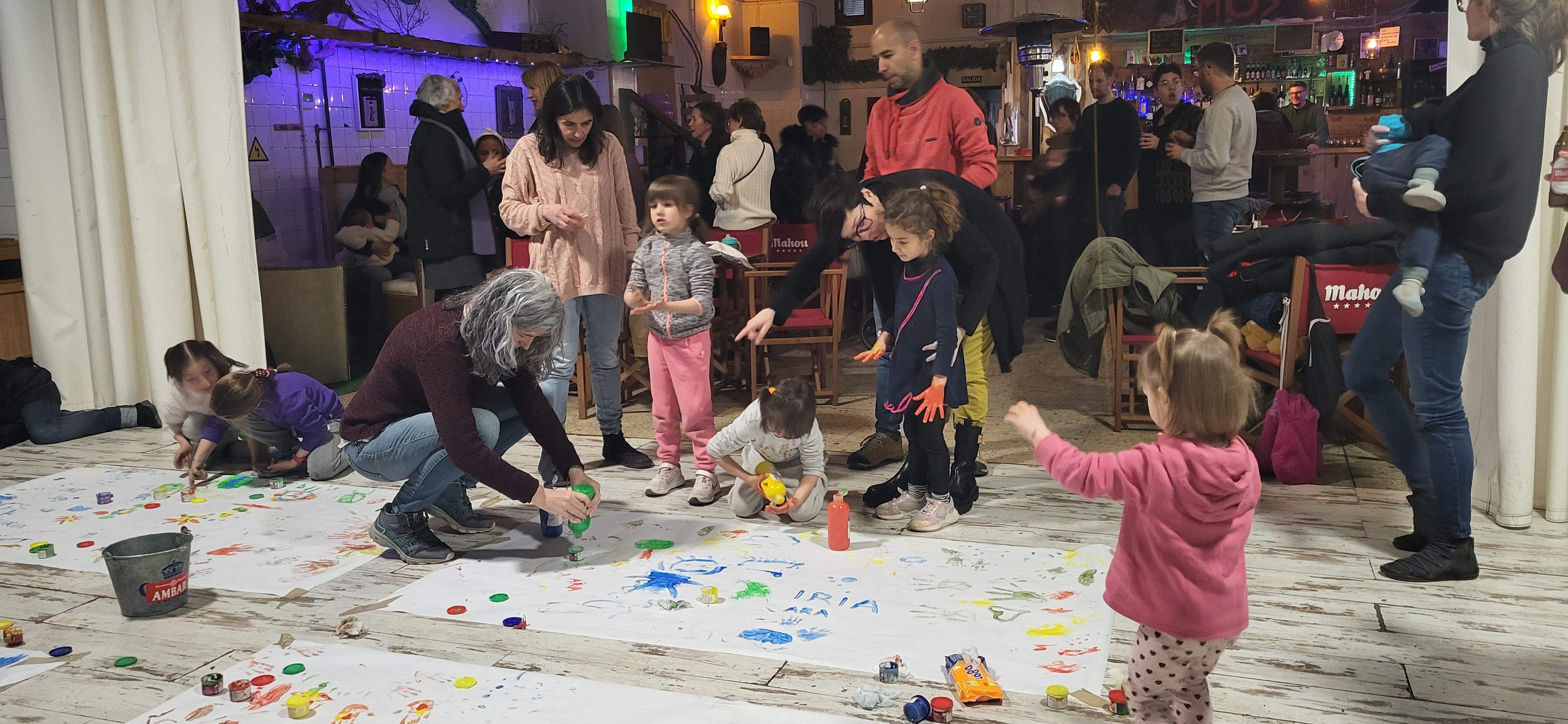 Pintando la música. Foto Myriam Martínez