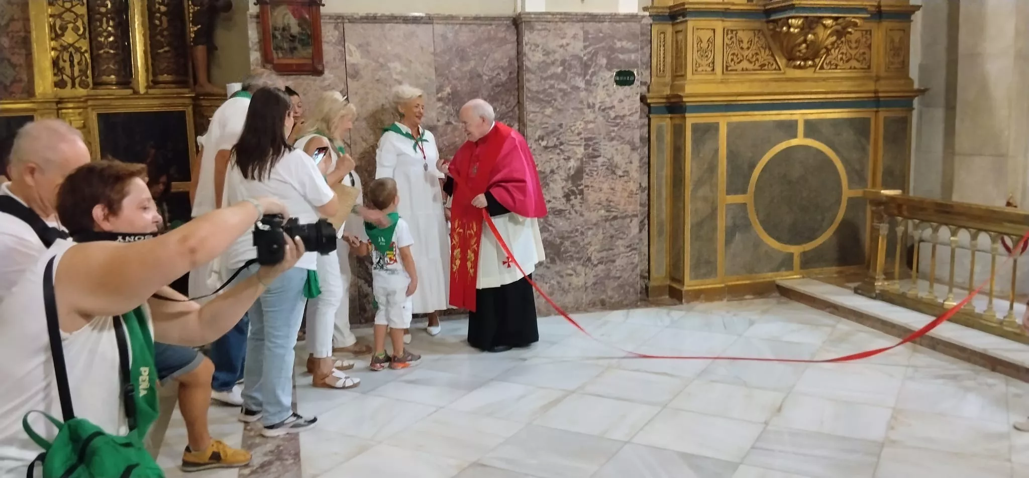 Presentación a San Lorenzo de 468 niños y niñas de Huesca