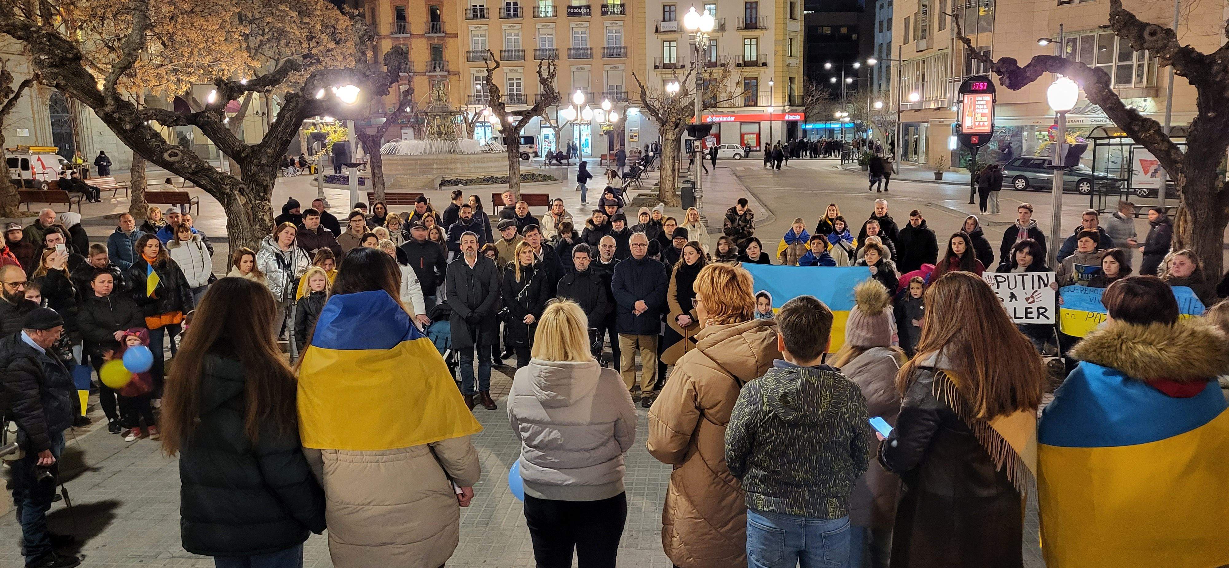 Concentración en el primer aniversario del inicio de la guerra de Ucrania. Foto: Mercedes Manterola
