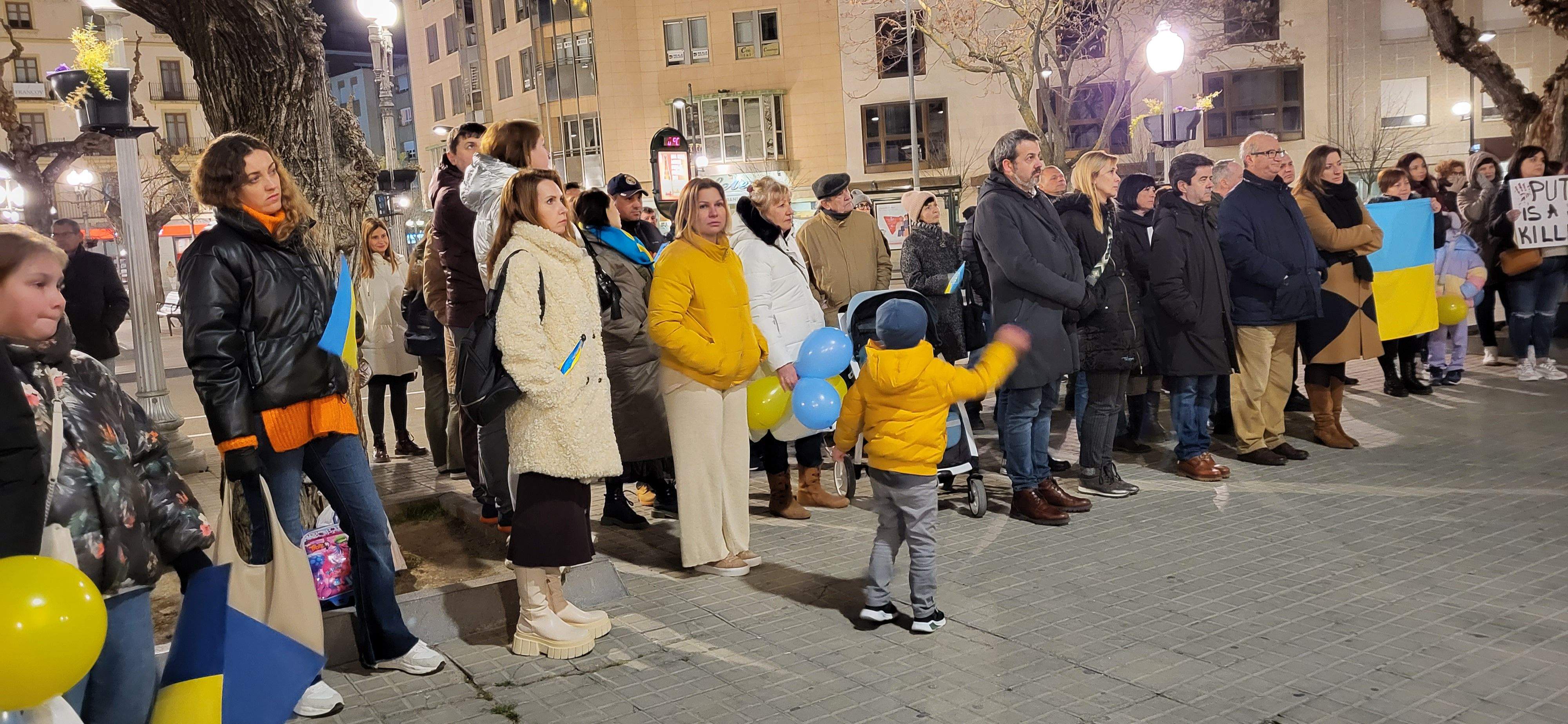 Concentración en el primer aniversario del inicio de la guerra de Ucrania. Foto: Mercedes Manterola