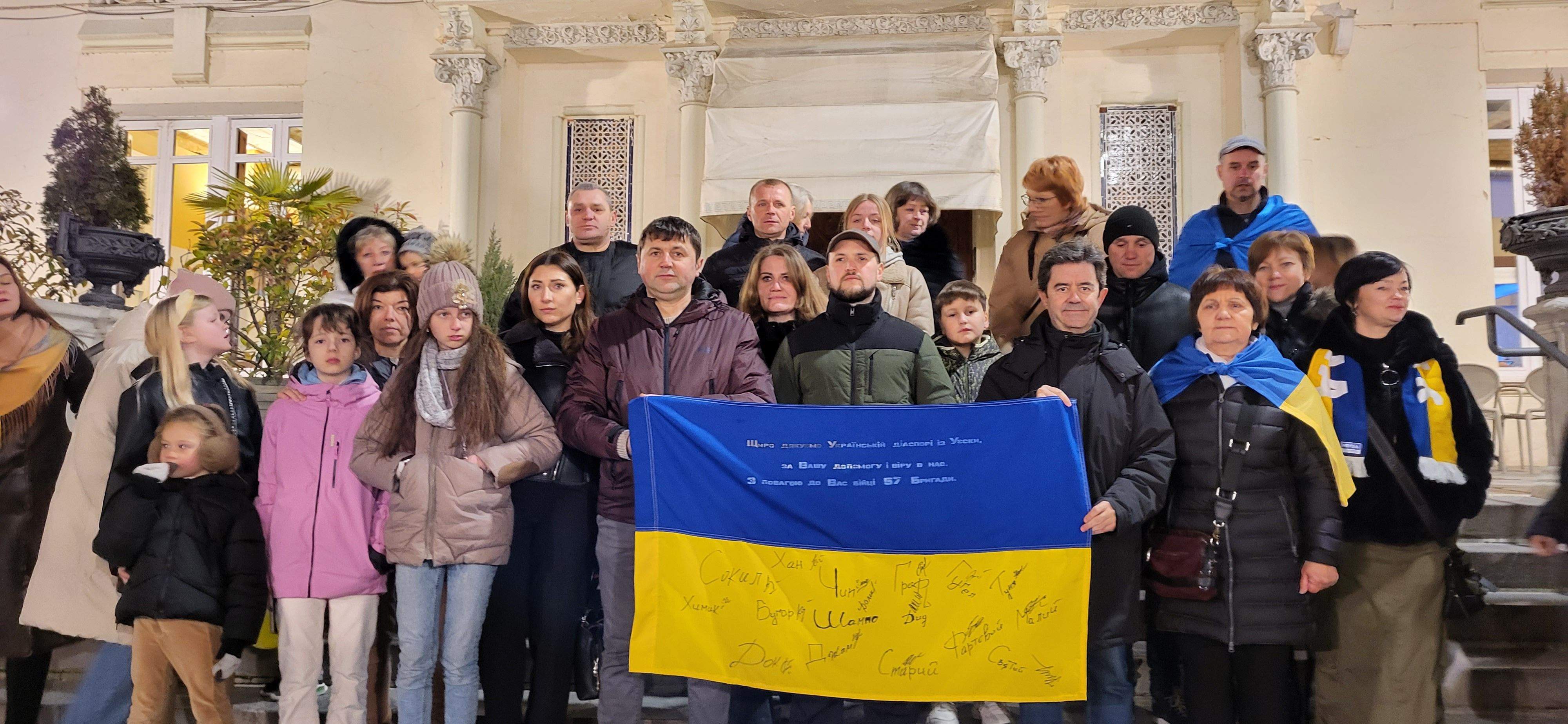 Concentración en el primer aniversario del inicio de la guerra de Ucrania. Foto: Mercedes Manterola
