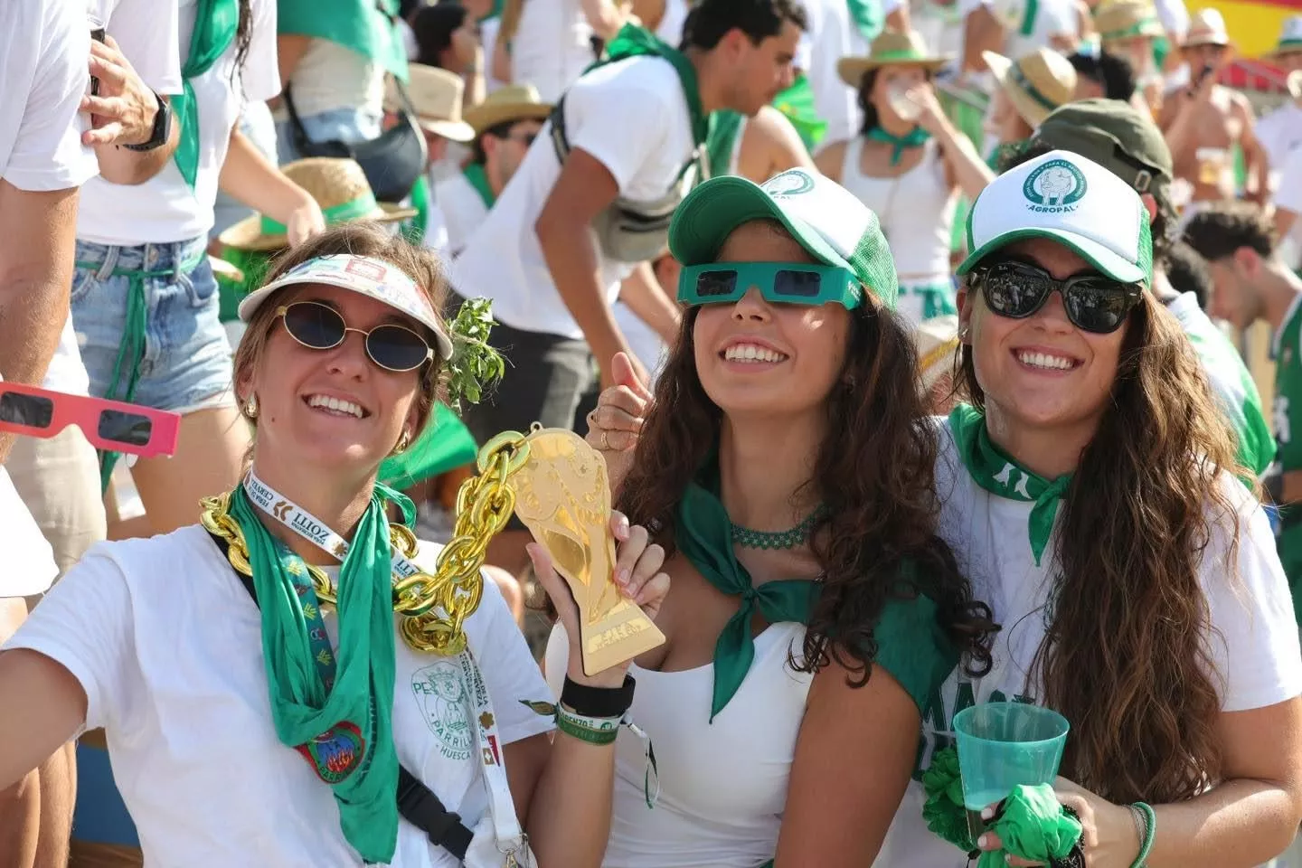 Imágenes de la tercera corrida de toros de la feria de la Albahaca 2026. Foto: Tauroemoción