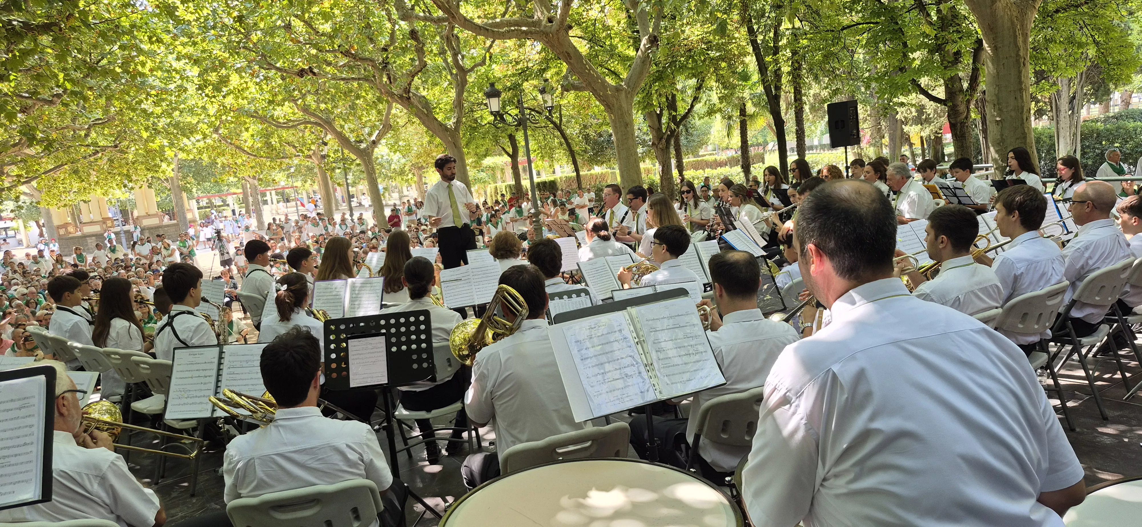 Concierto de la Banda de Música de Huesca del 13 de agosto. Foto Myriam Martínez 
