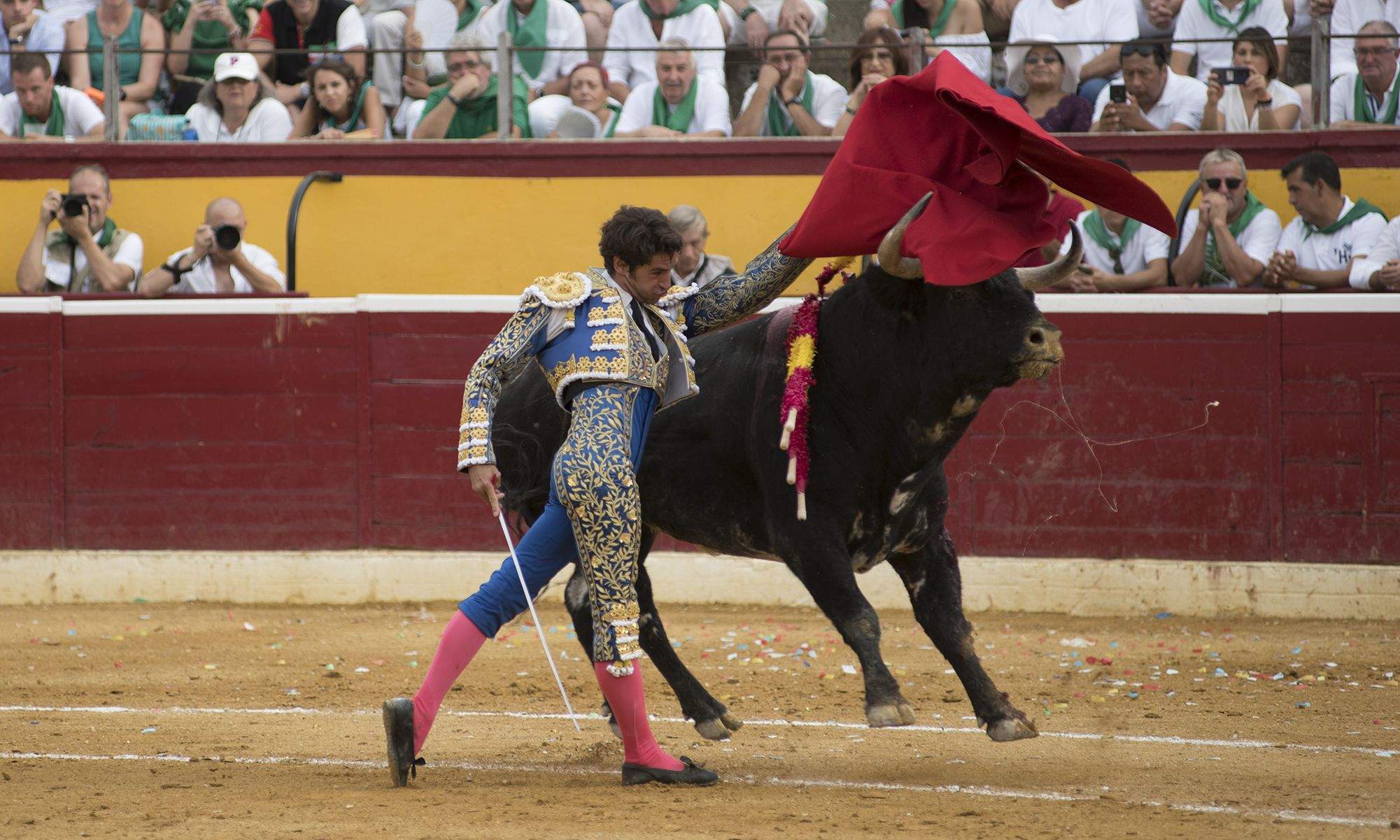 Cayetano en la tarde del sábado, la cuarta de la feria. Foto Jacques Valat 