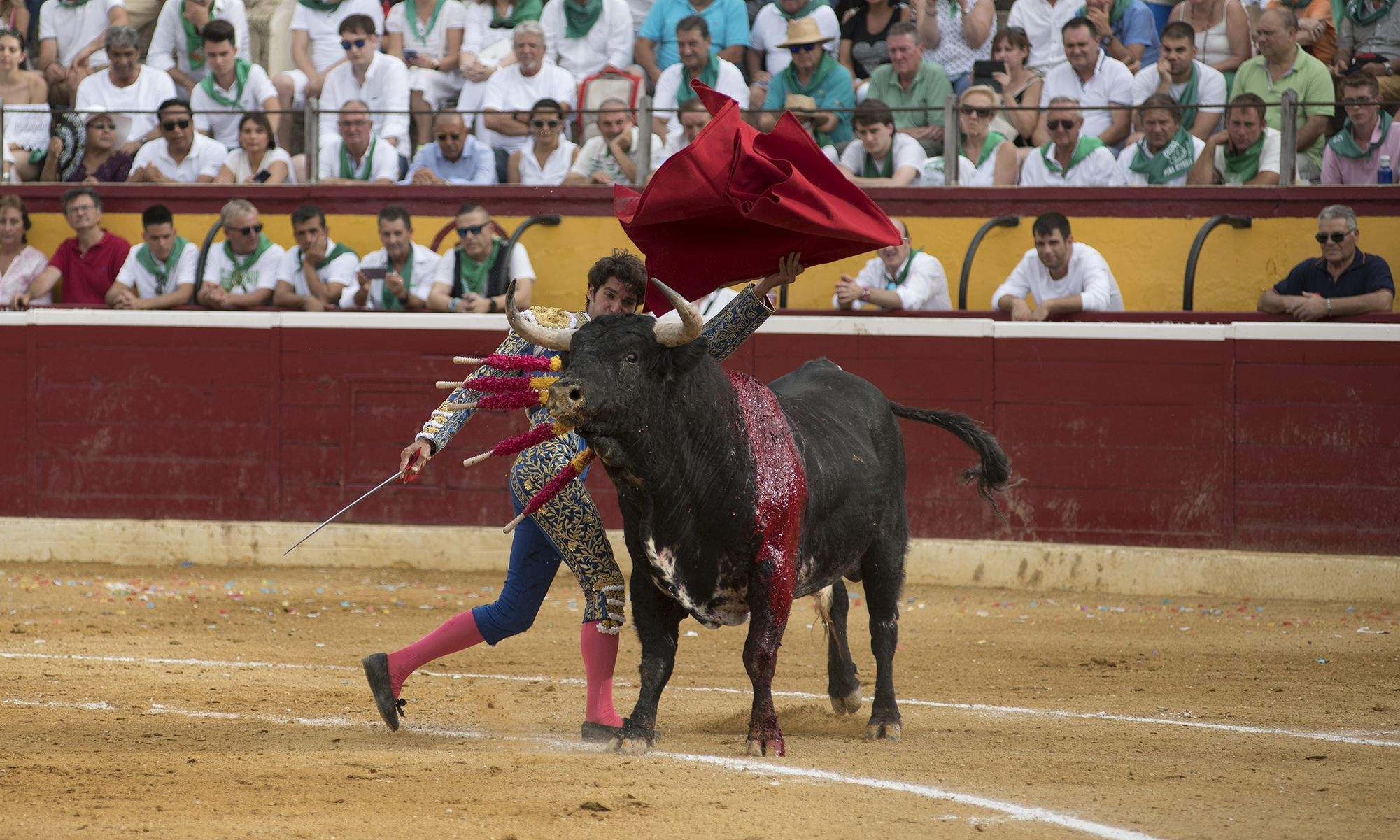 Cayetano en la tarde del sábado, la cuarta de la feria. Foto Jacques Valat 