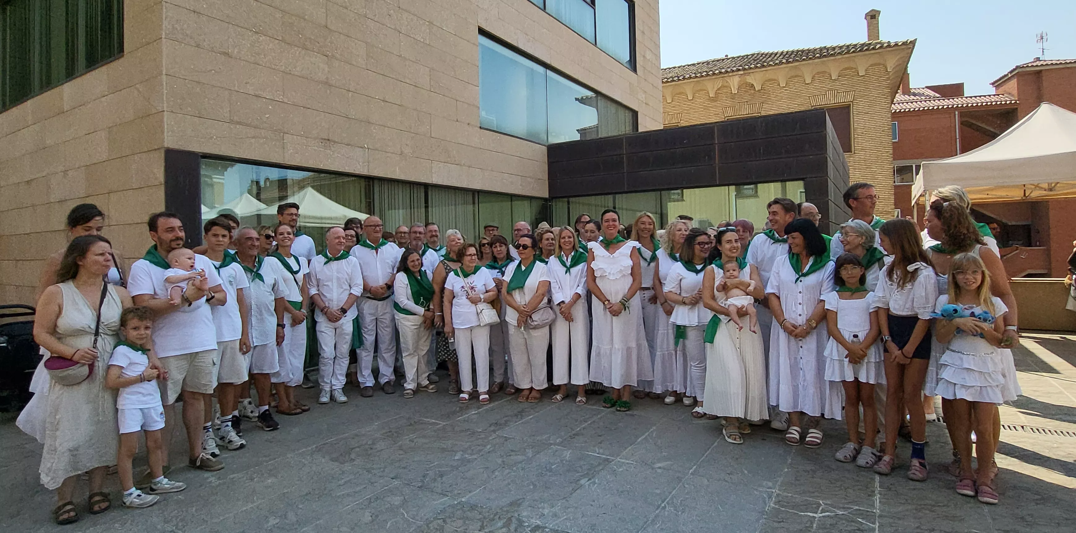 Acto de reconocimiento de los oscenses en el exterior. Foto Mercedes Manterola
