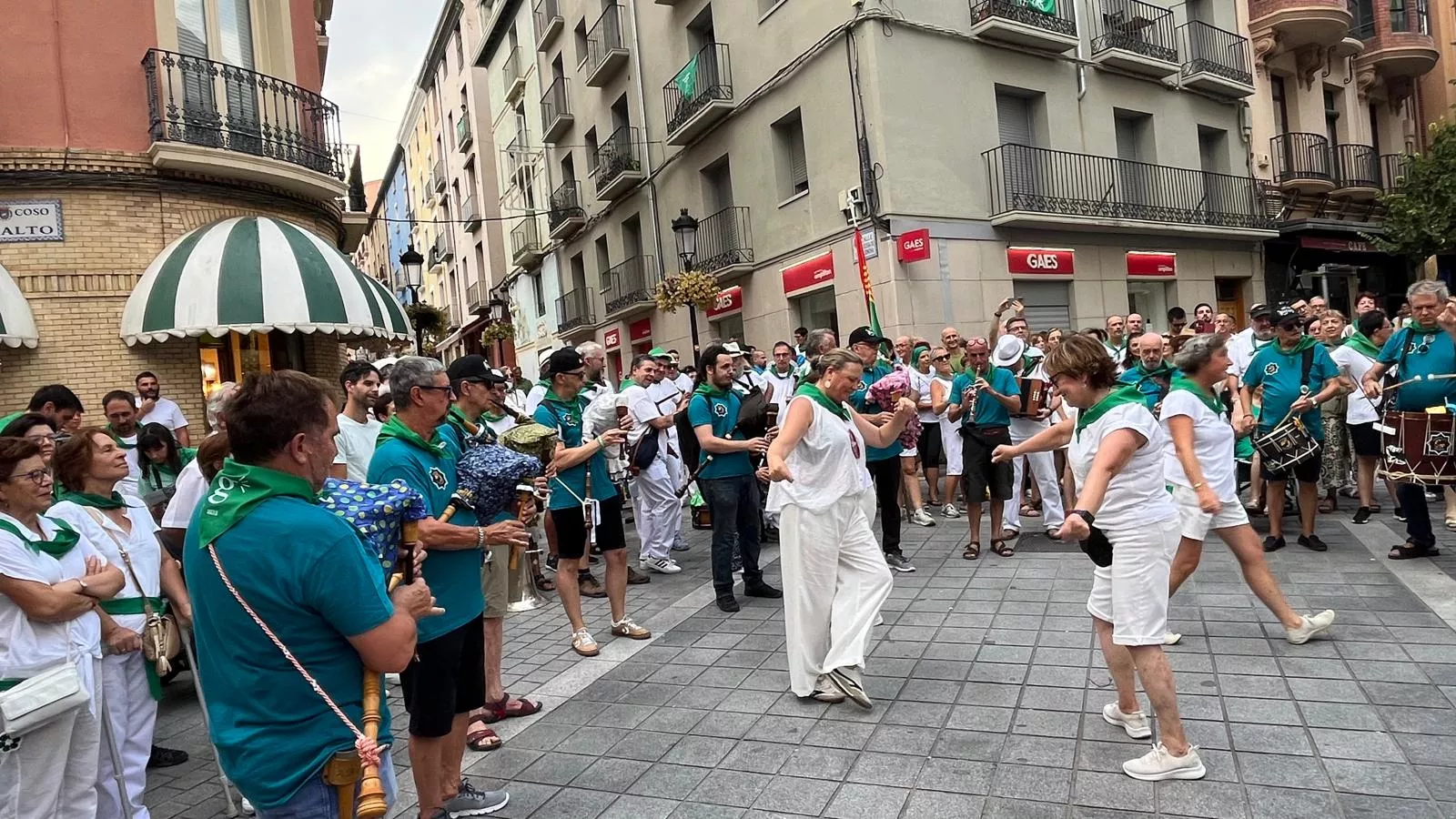 XIII Trobada de Gaiteros de Aragón y XXVIII Aniversario de Gaiters de Tierra Plana. Foto Mercedes Manterola