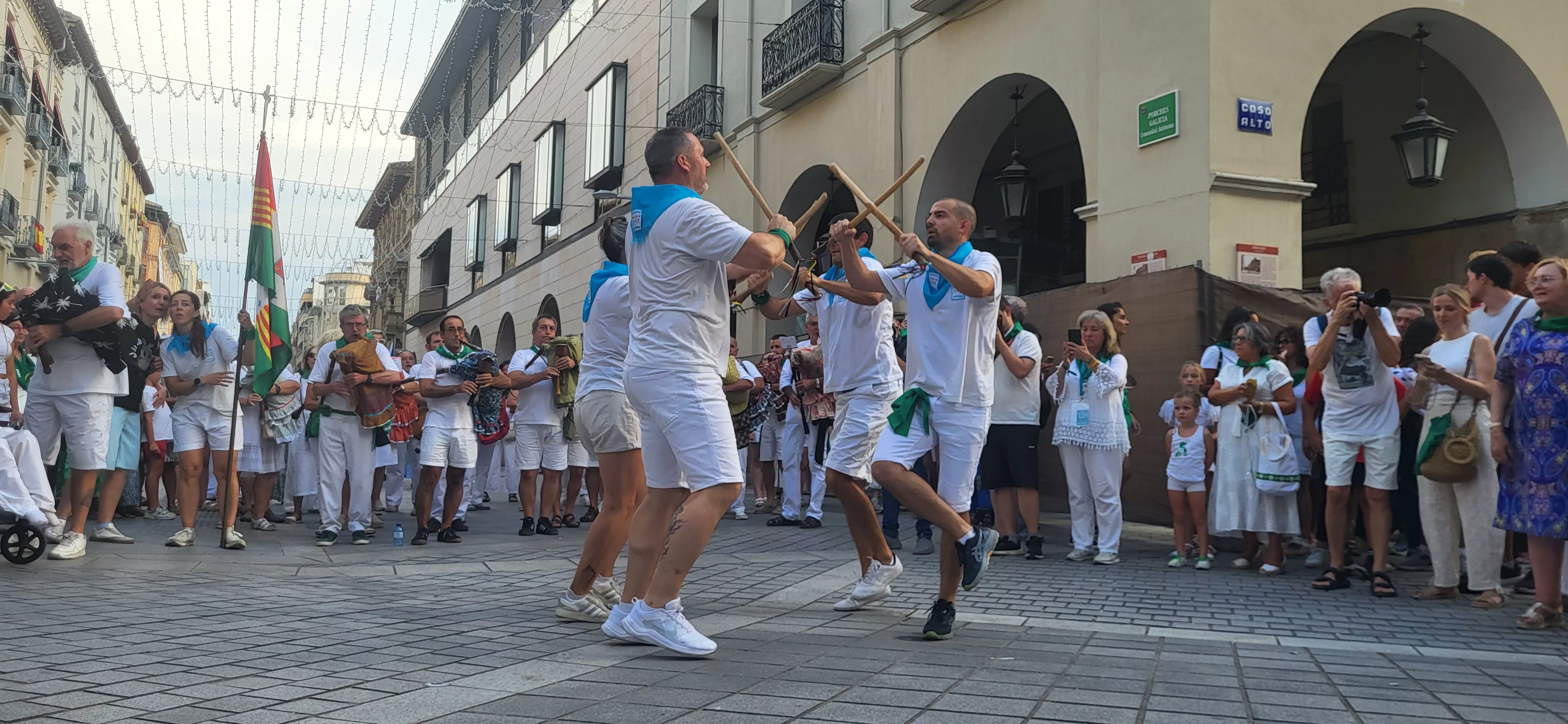 XIII Trobada de Gaiteros de Aragón y XXVIII Aniversario de Gaiters de Tierra Plana. Foto Mercedes Manterola