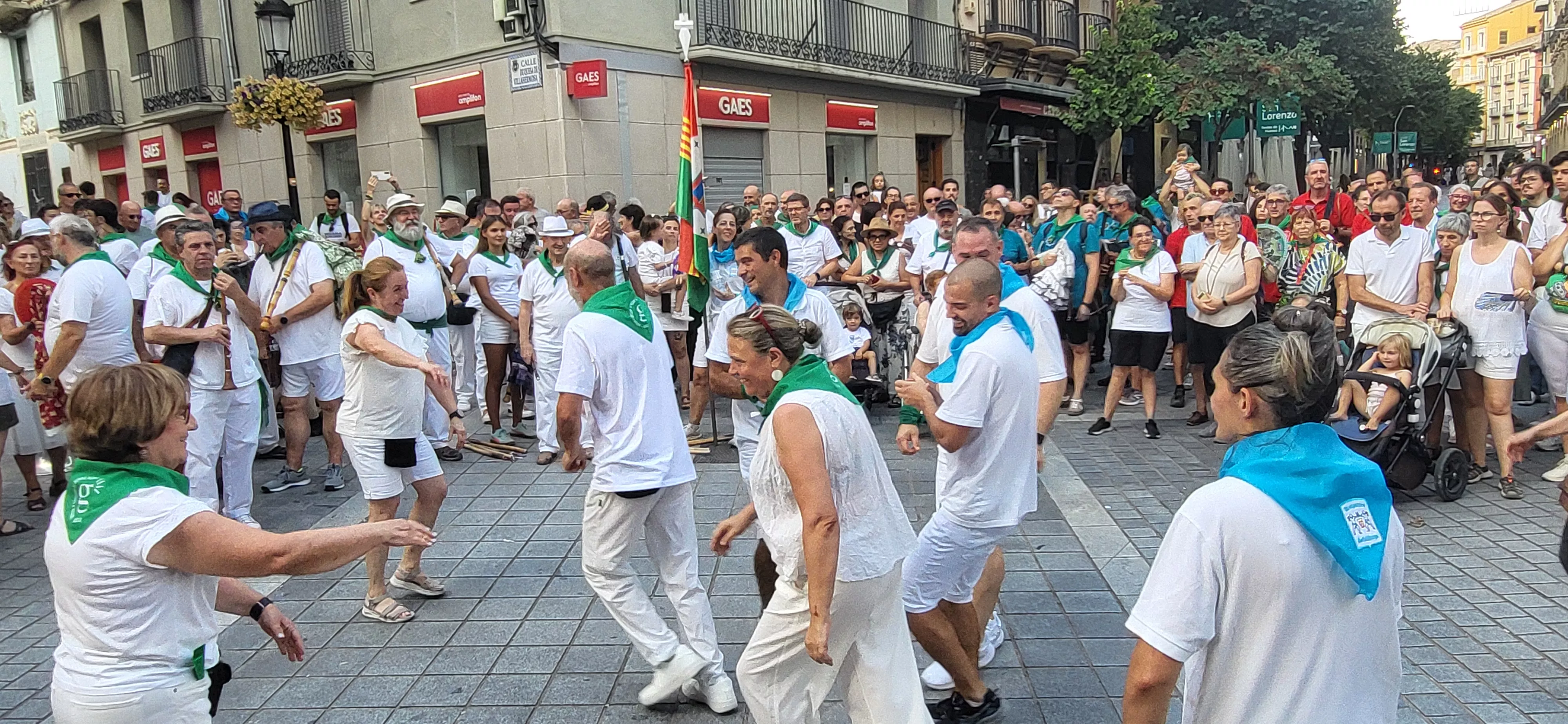 XIII Trobada de Gaiteros de Aragón y XXVIII Aniversario de Gaiters de Tierra Plana. Foto Mercedes Manterola