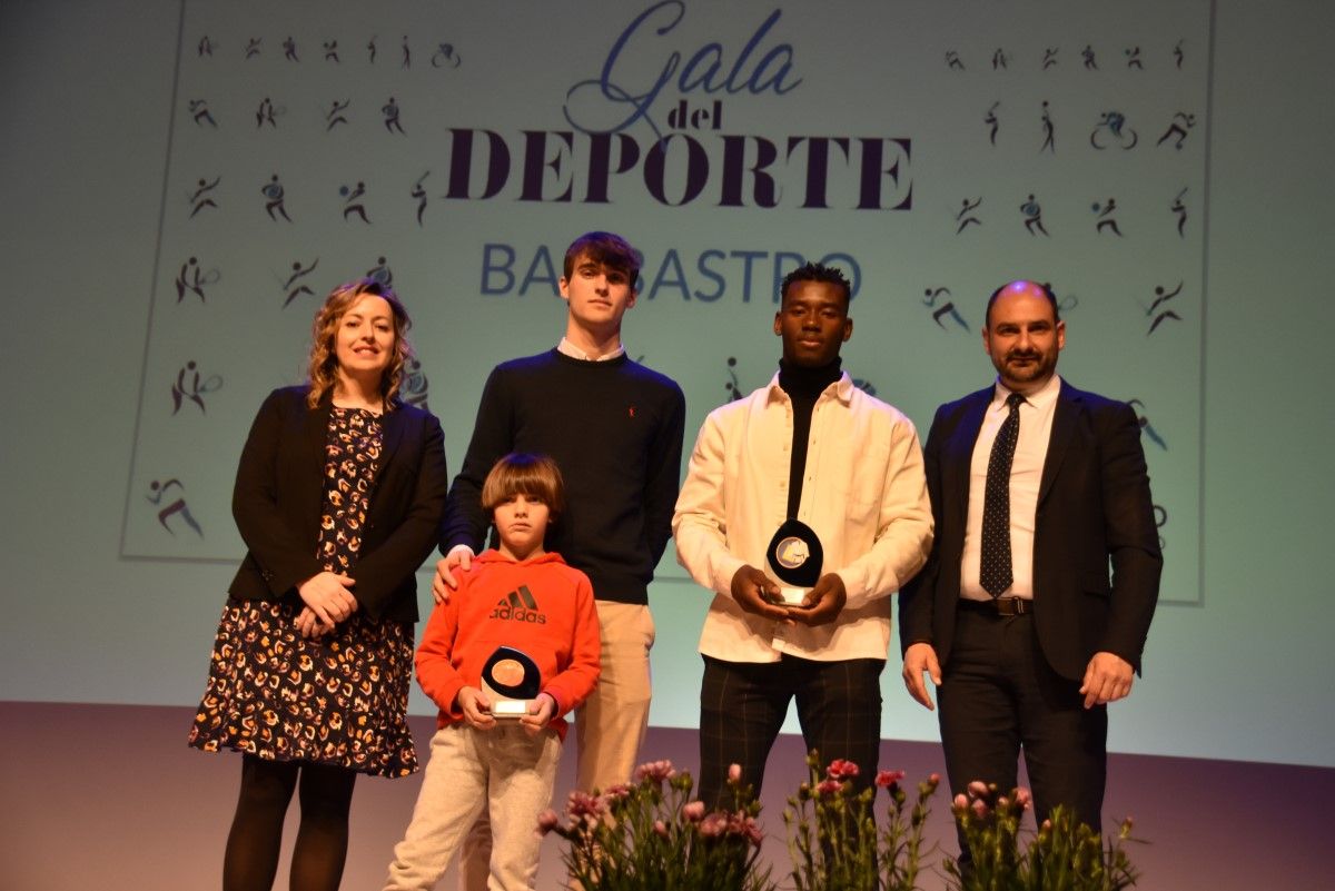 Gala Deporte Barbastro. Mejores deportistas 2022. Ayuntamiento de Barbastro