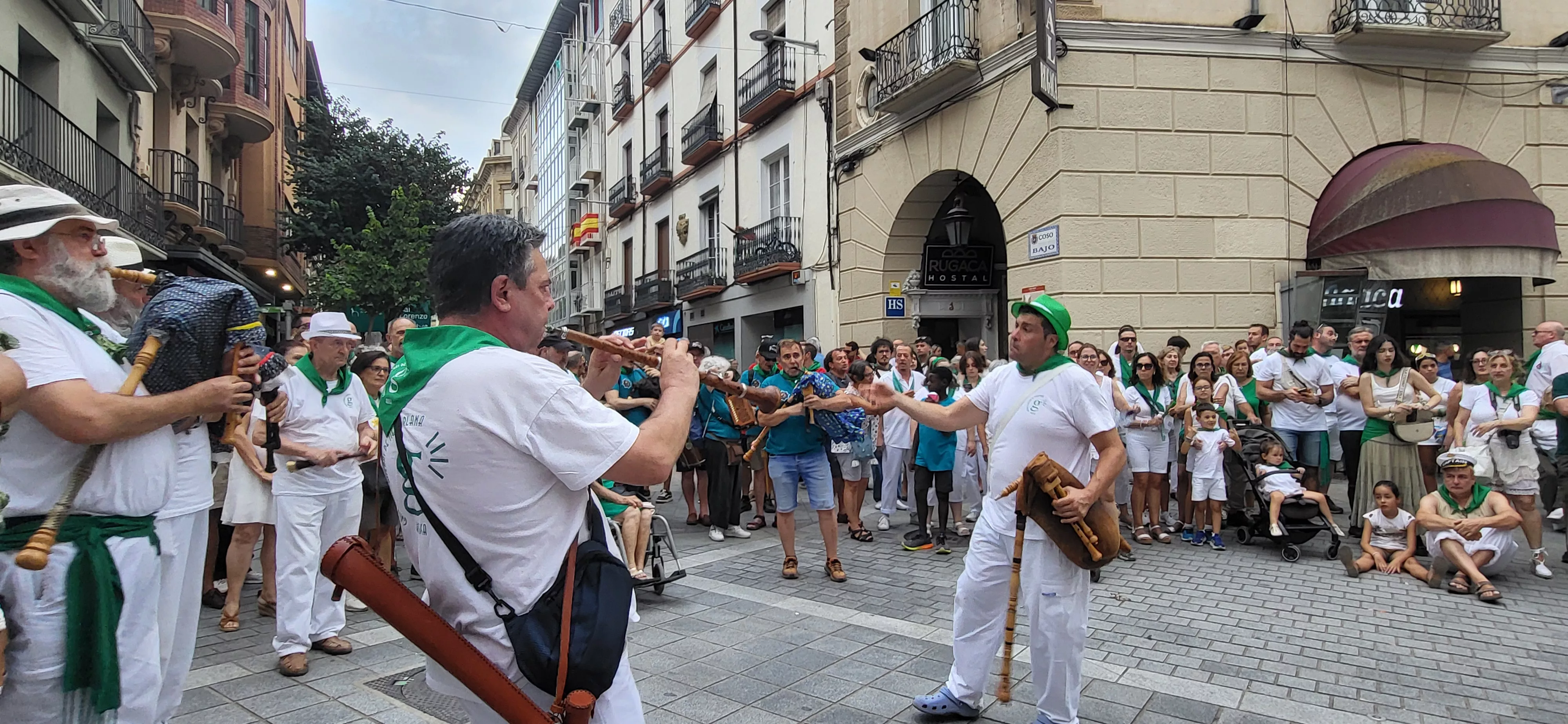XIII Trobada de Gaiteros de Aragón y XXVIII Aniversario de Gaiters de Tierra Plana. Foto Mercedes Manterola