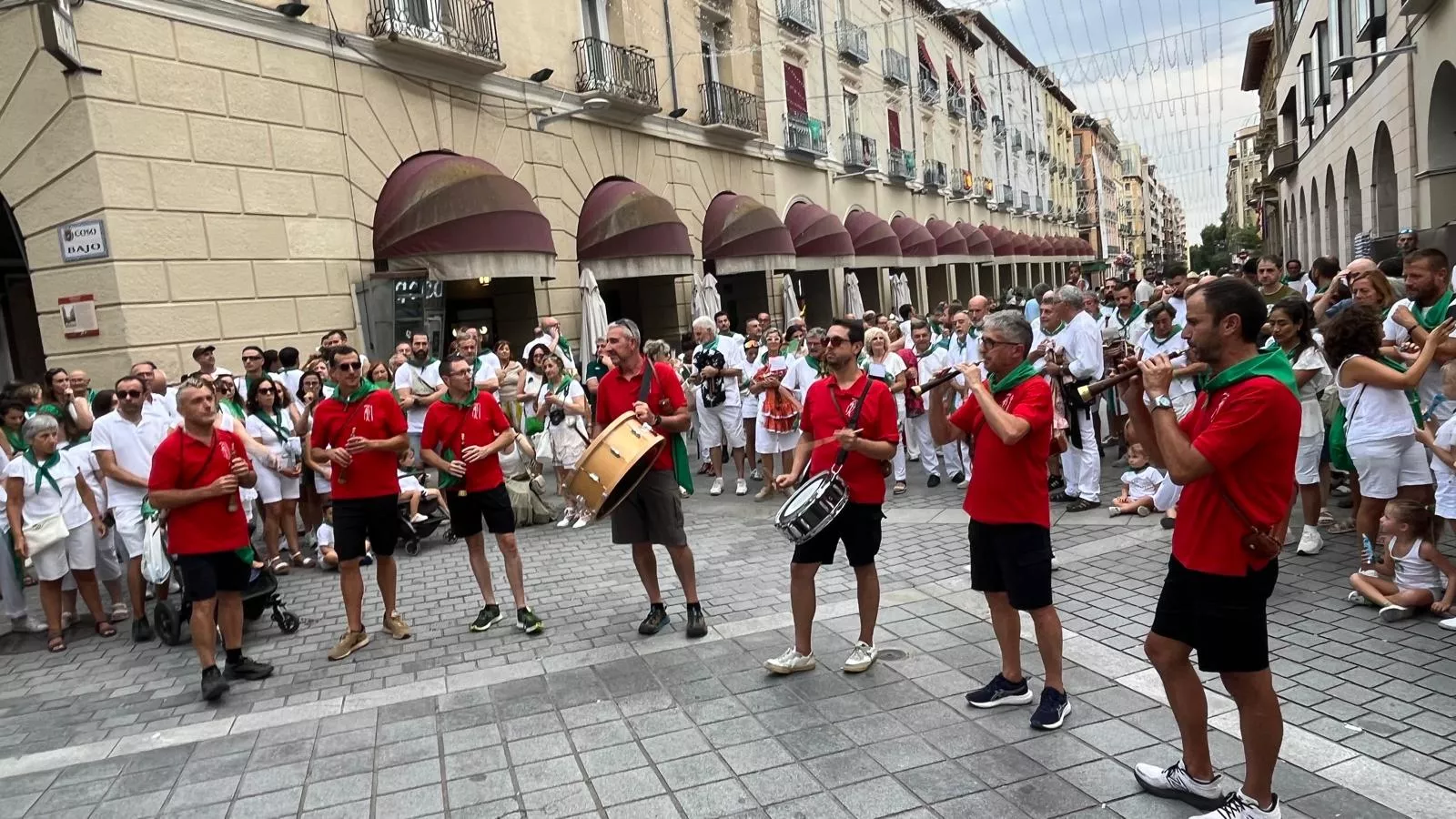XIII Trobada de Gaiteros de Aragón y XXVIII Aniversario de Gaiters de Tierra Plana. Foto Mercedes Manterola
