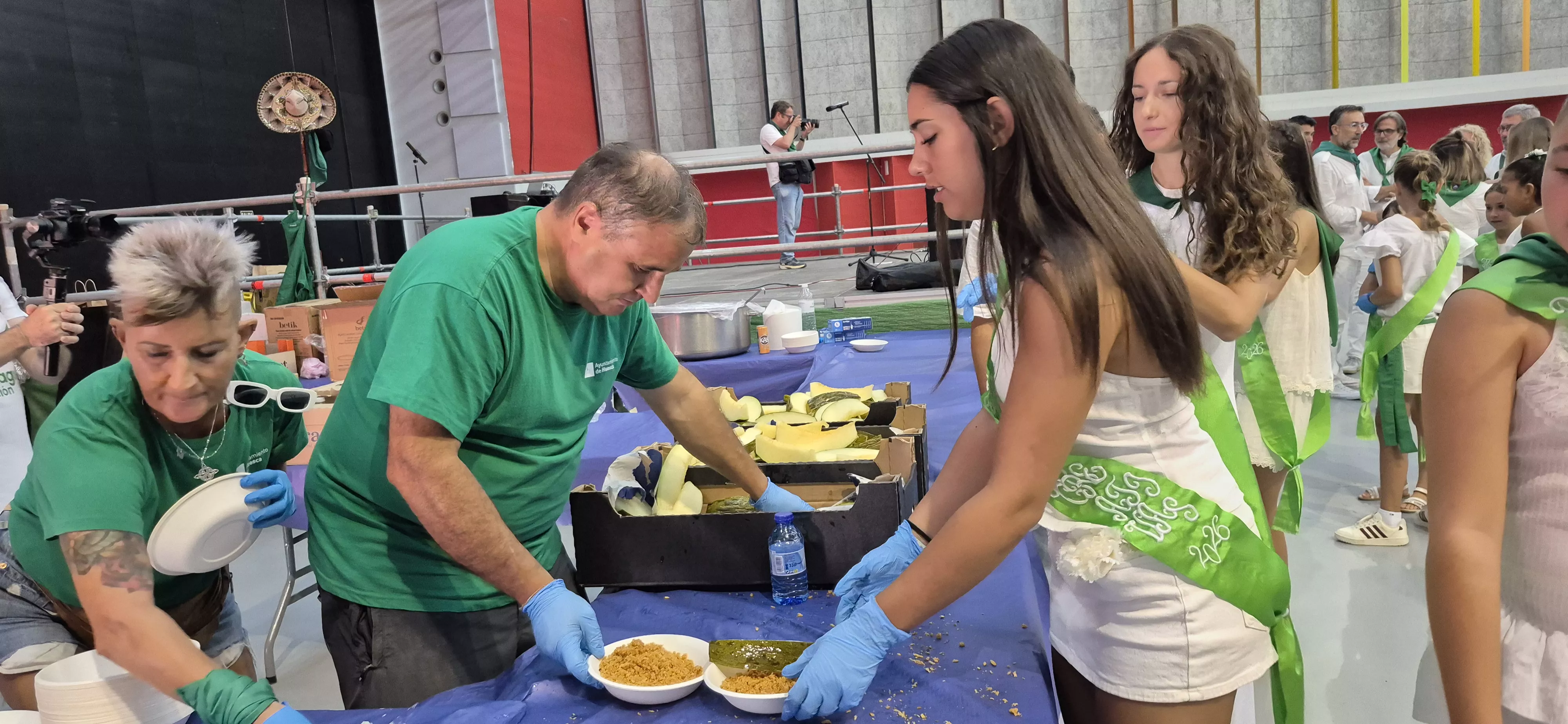 Homenaje a los mayores en la fiestas de San Lorenzo 2026. Foto Myriam Martínez